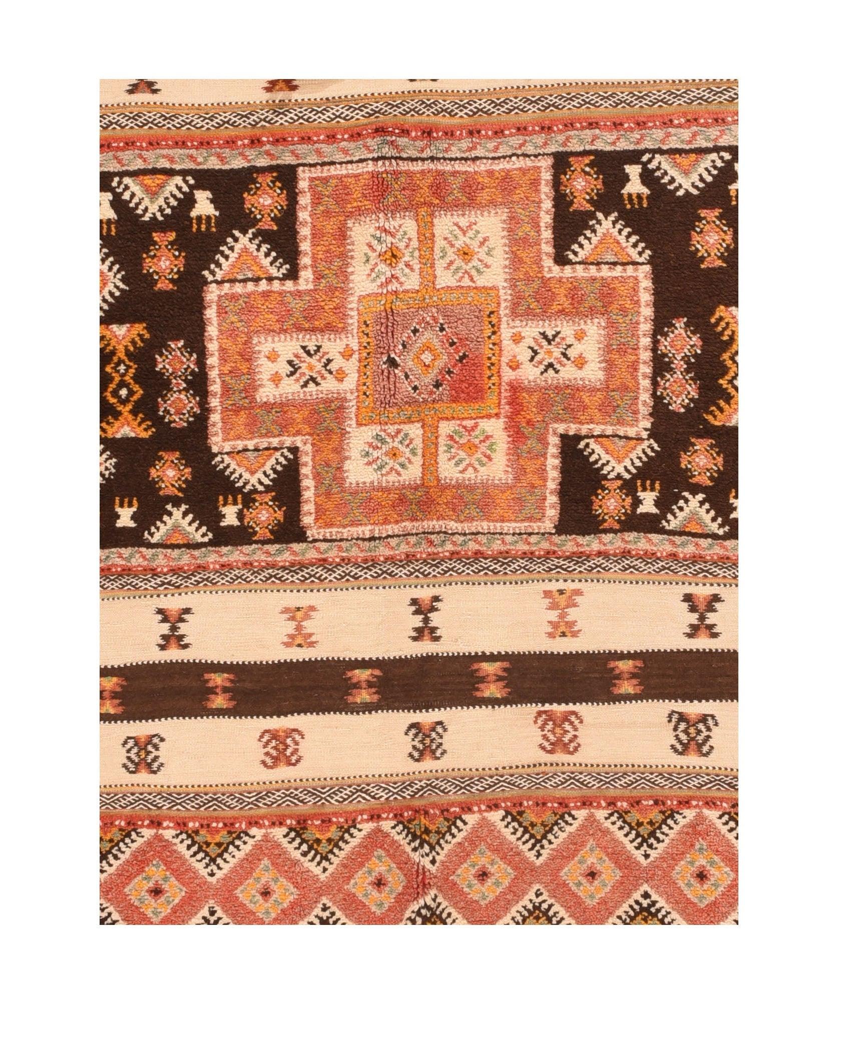 Tapis marocain vintage 5'3'' x 8'3'' Bon état - En vente à New York, NY