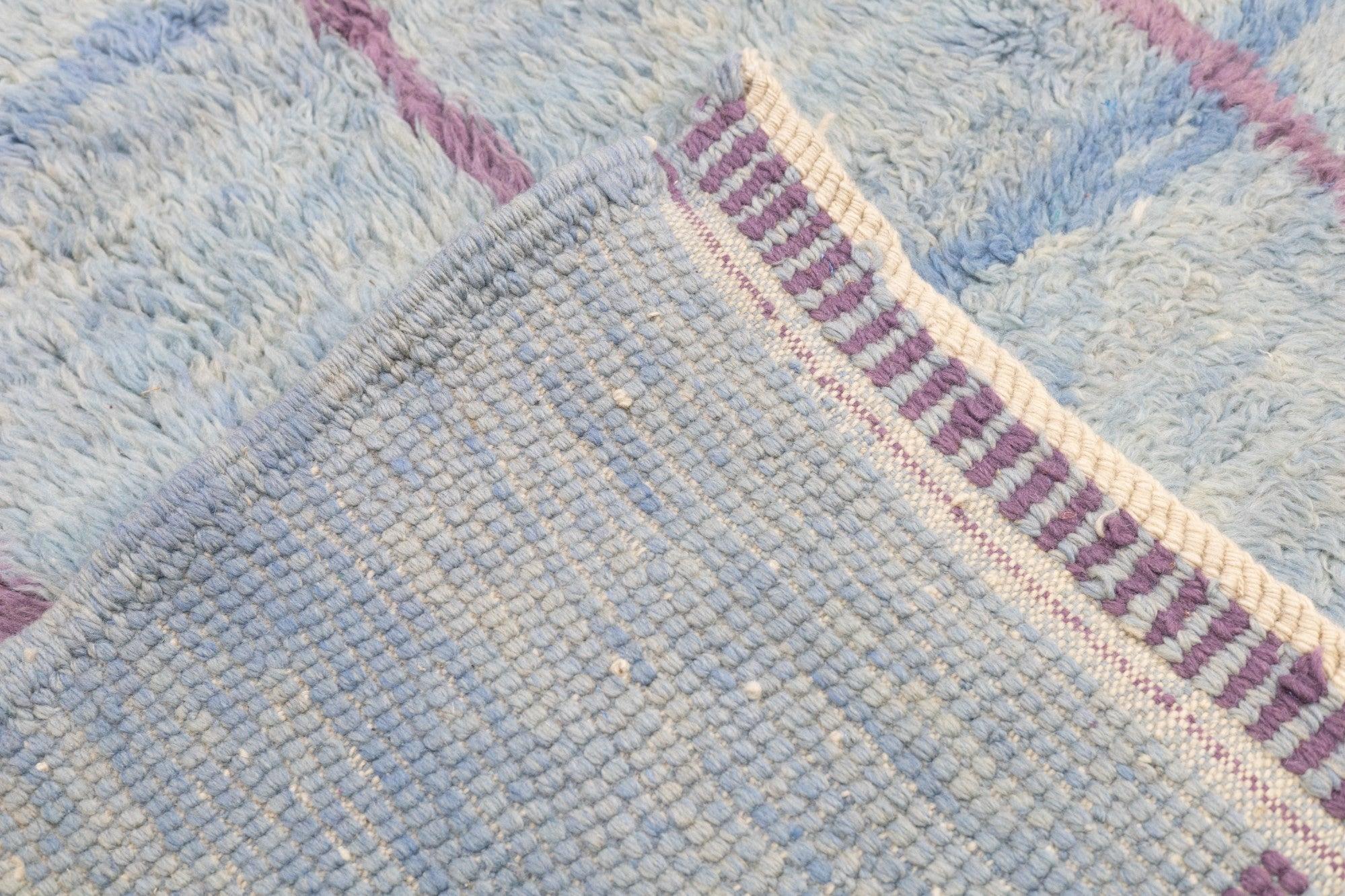 Vintage Morrocan Rug 8'4'' x 8'4'' For Sale 6