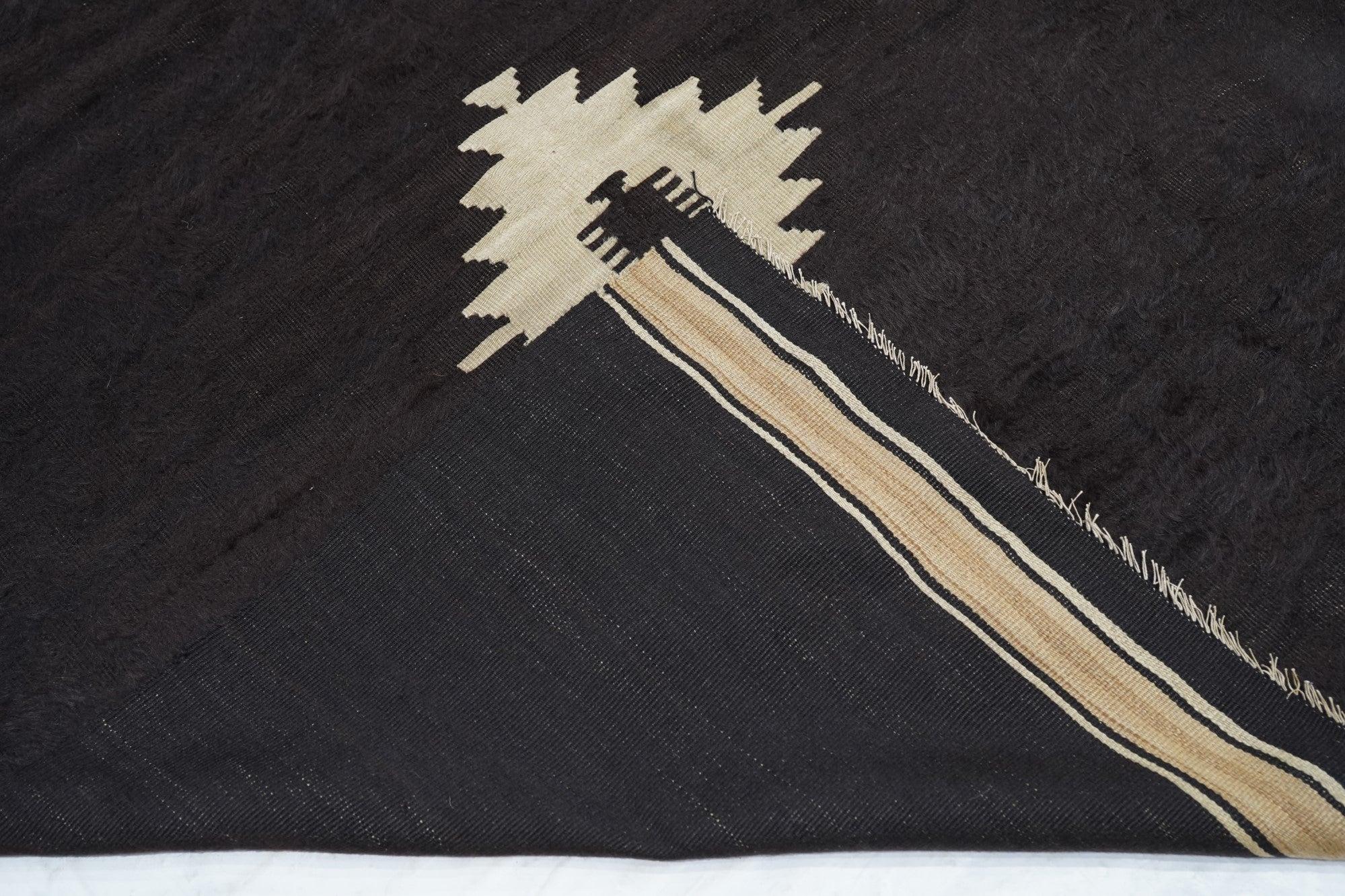 Vintage Morroco Kilim Rug 4'5'' x 5'4'' For Sale 5
