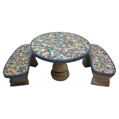 Table et bancs en mosaïque vintage