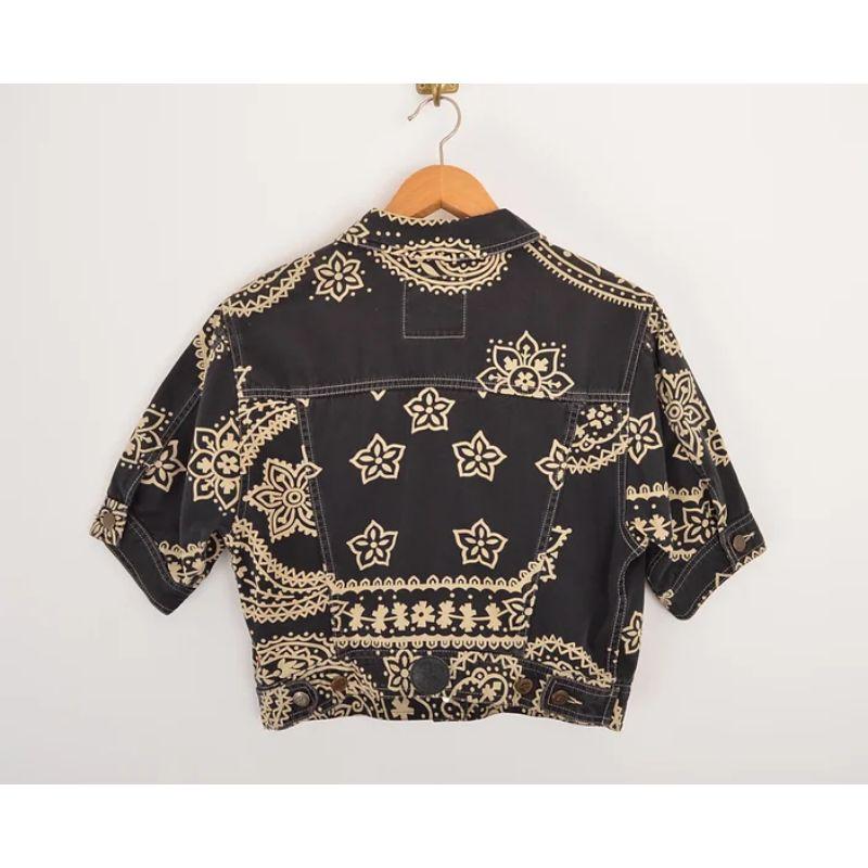 Vintage Moschino 1990's Black Bandana Print Cropped Short Sleeve Jacket In Good Condition For Sale In Sheffield, GB