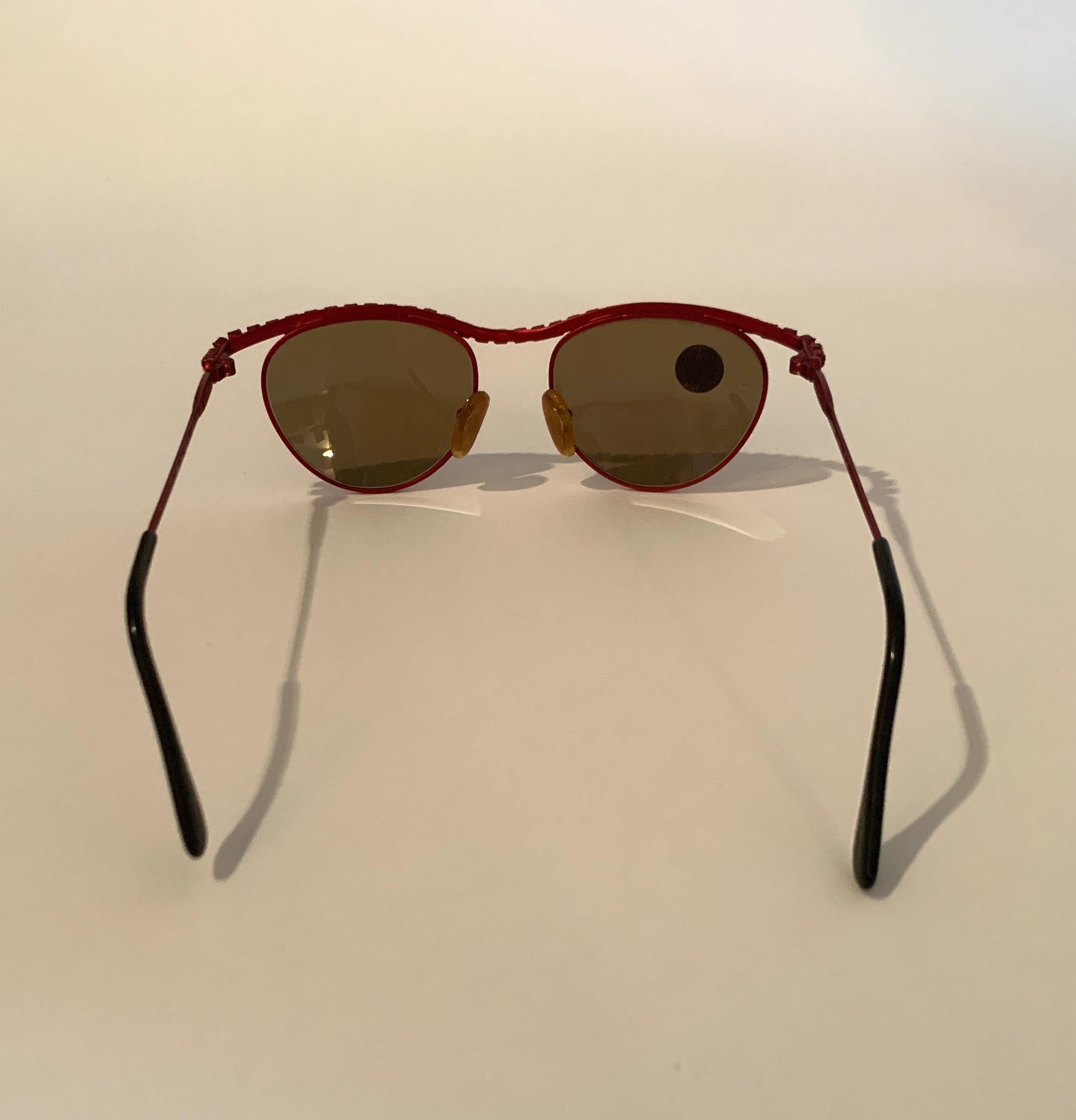 Vintage Moschino 1990s Red Metal and Rhinestone Sunglasses by Persol In Good Condition For Sale In San Francisco, CA