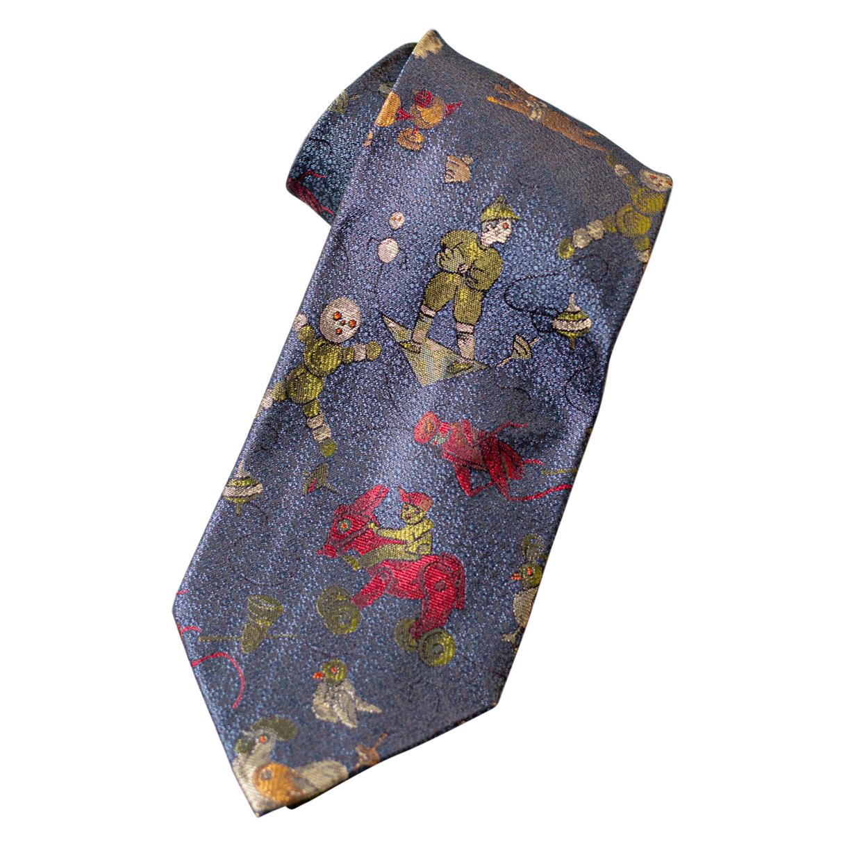 Vintage Moschino all-silk tie  For Sale