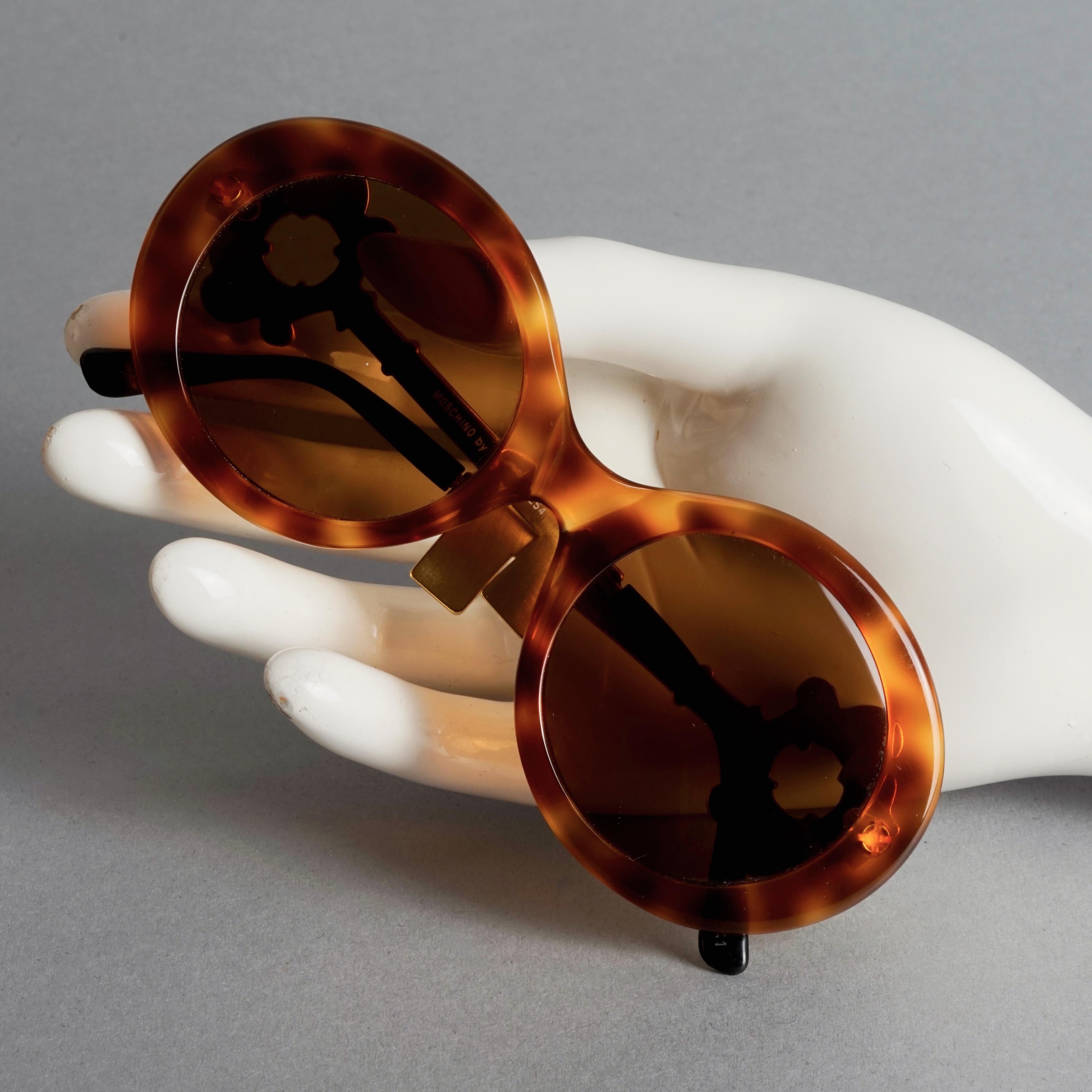 Vintage MOSCHINO Baroque Key Round Tortoiseshell Novelty Sunglasses 2