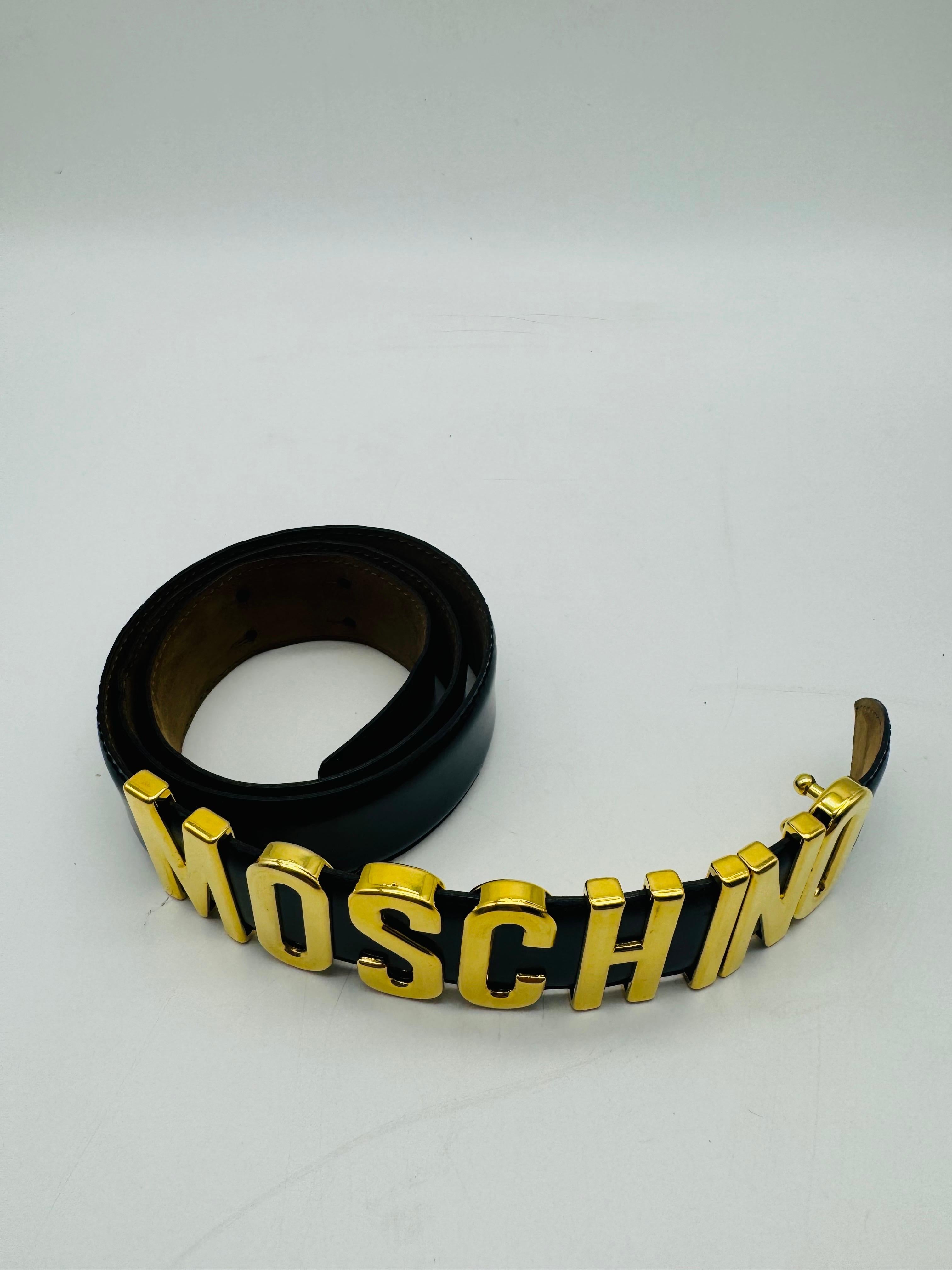Vintage Moschino belt classic Redwall black For Sale 8