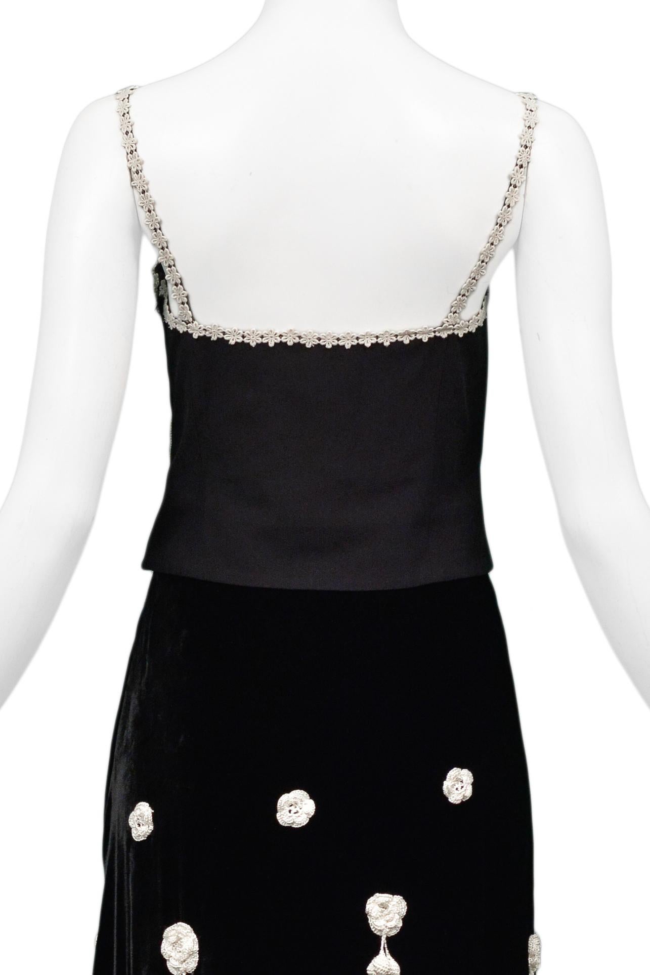 Vintage Moschino Black & White Bustier & Velvet Skirt Set with Crochet Appliqués In Good Condition In Los Angeles, CA