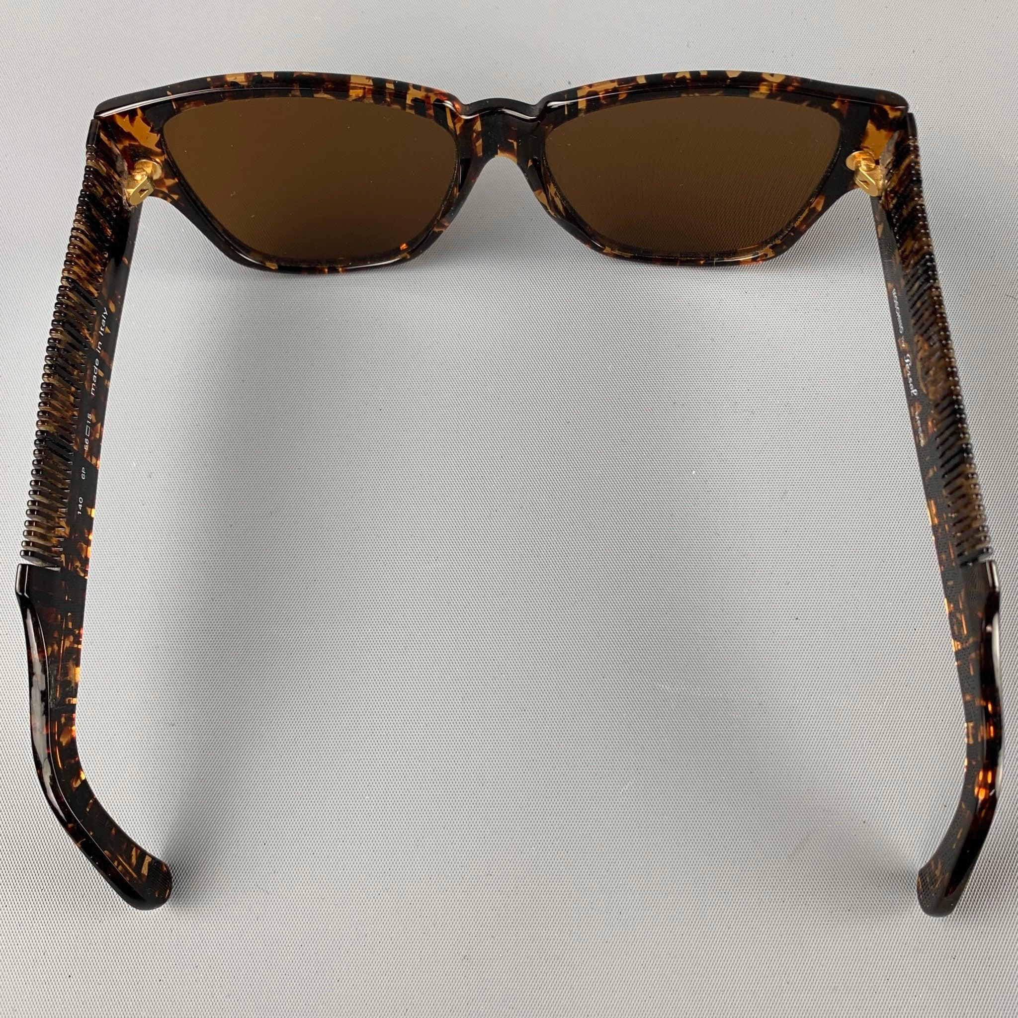 Vintage MOSCHINO by PERSOL Tortoiseshell Acetate Brown Sunglasses In Good Condition For Sale In San Francisco, CA
