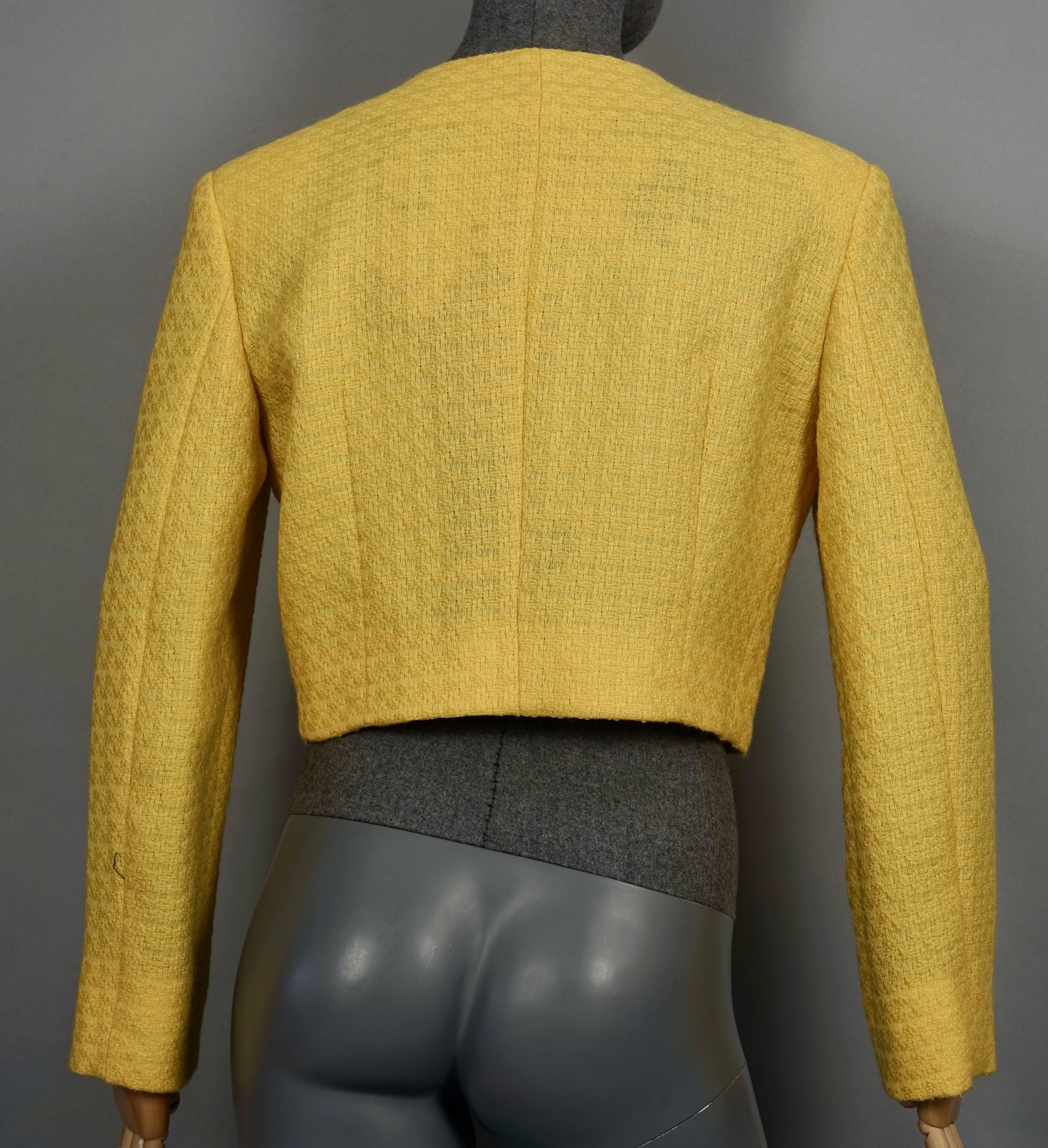 Veste courte fantaisie vintage MOSCHINO CHEAP and CHIC avec boutons de bicyclette en vente 2