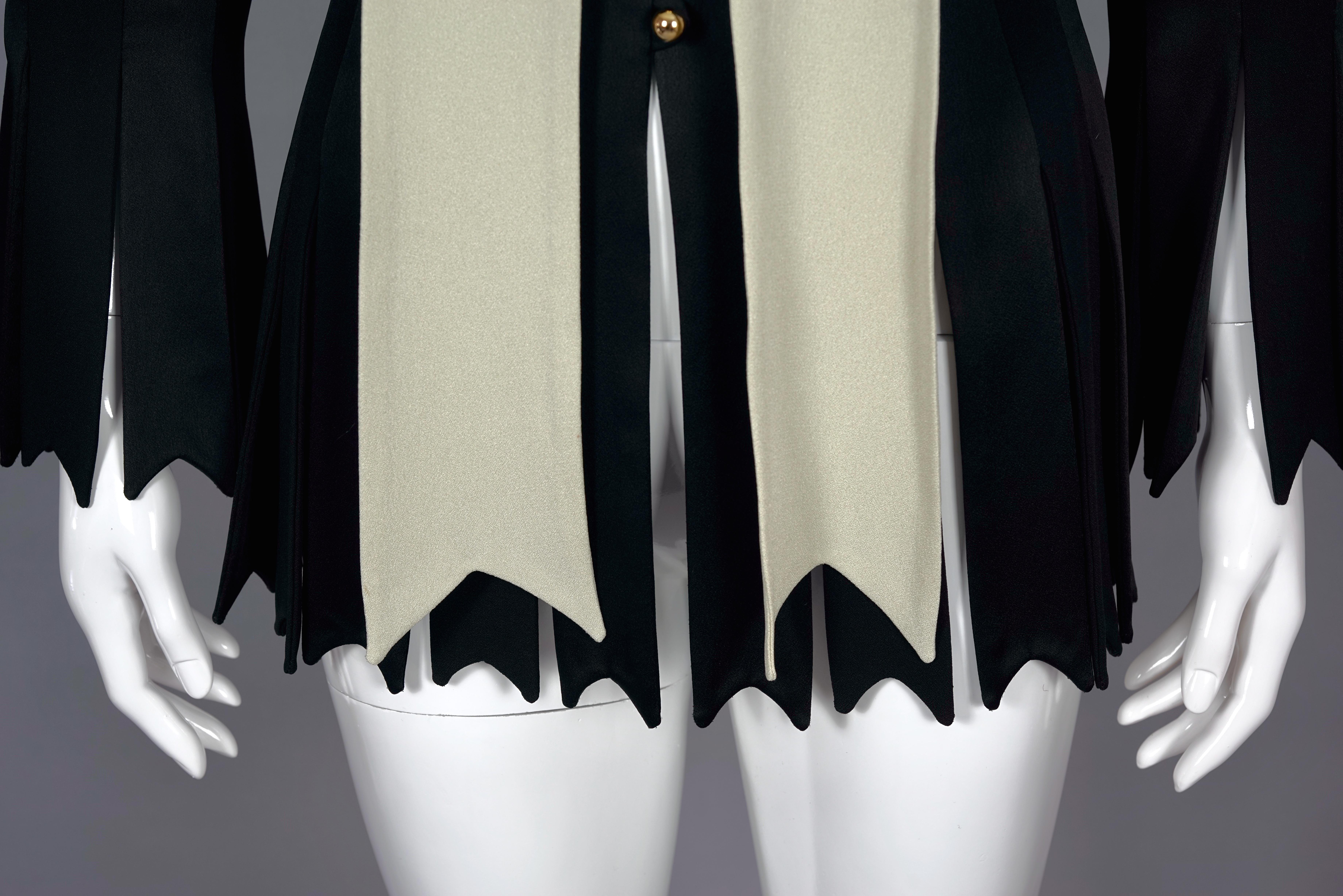 Donna Giacca blazer vintage Moschino Cheap and Chic in vendita