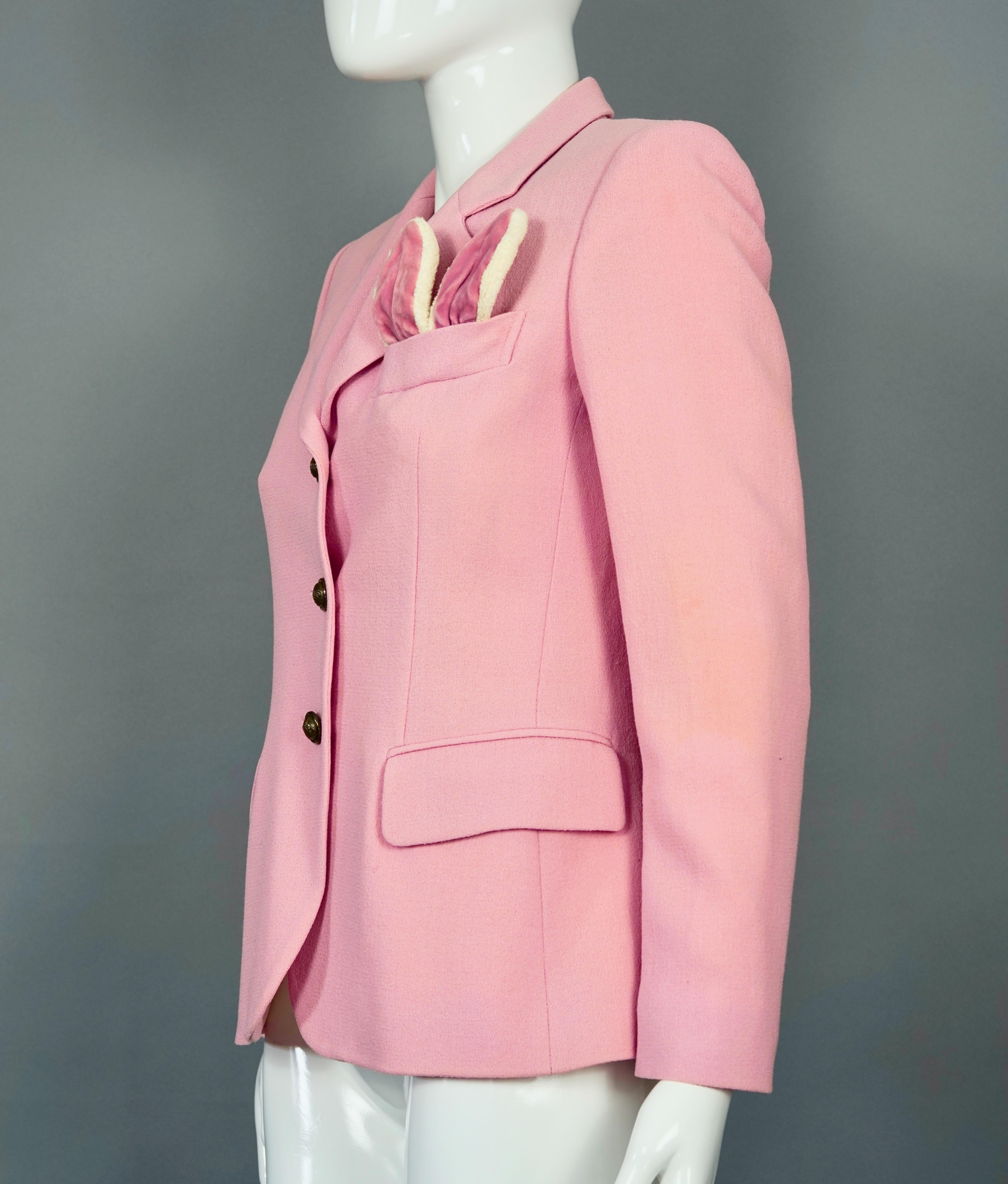 Vintage MOSCHINO CHEAP und CHIC Magier Kaninchenohren Neuheit Blazer Jacke (Pink)