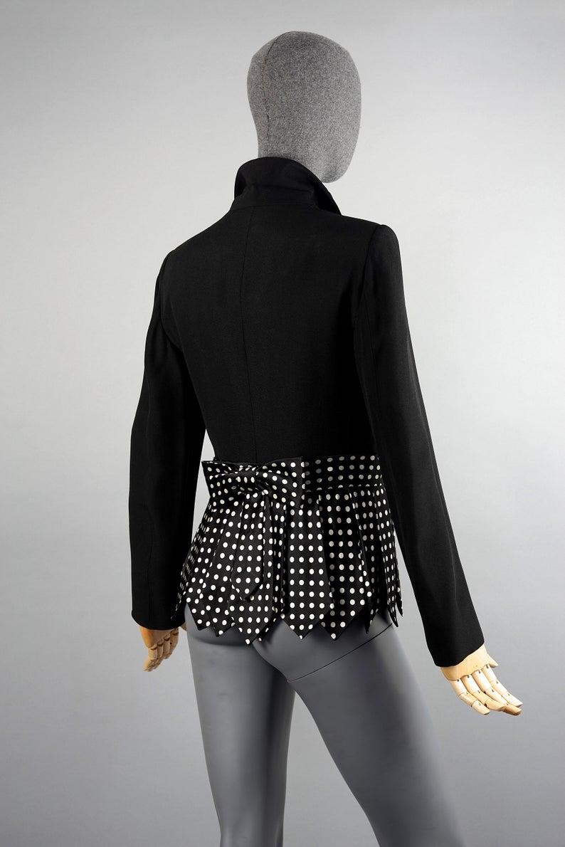 Women's Vintage MOSCHINO CHEAP and CHIC Necktie Fringes Polka Dot Twin Set Blazer Jacket For Sale