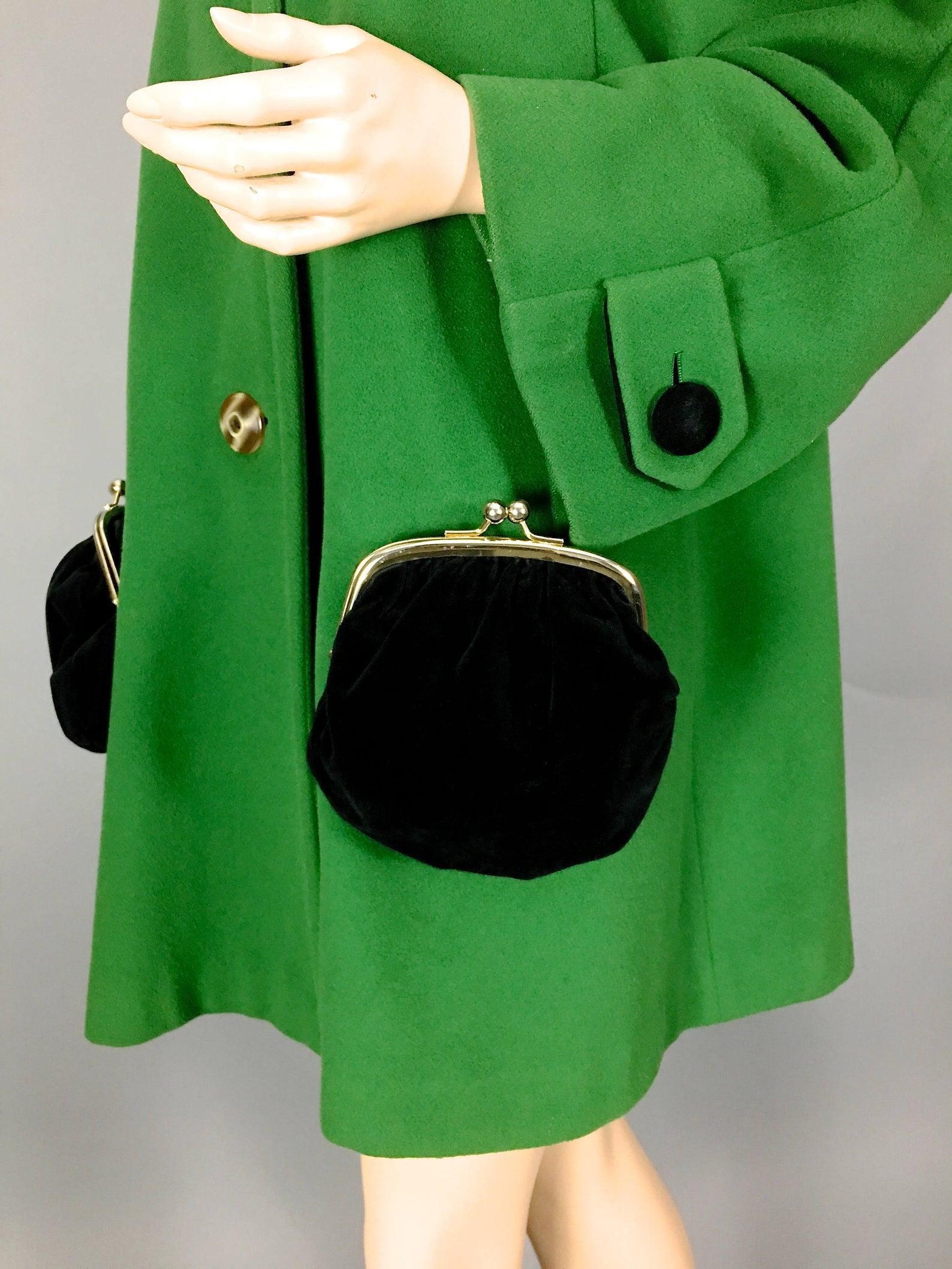 Women's Vintage MOSCHINO Cheap and Chic Purse Kiss Lock Pocket Swing Coat For Sale