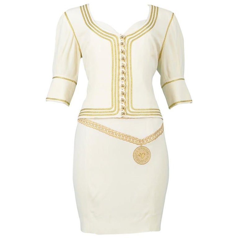 Vintage Moschino "Cruise Me Baby" Ivory Jacket and Dress Ensemble For Sale  at 1stDibs | vintage moschino dress, moschino cruise me baby, white moschino  dress