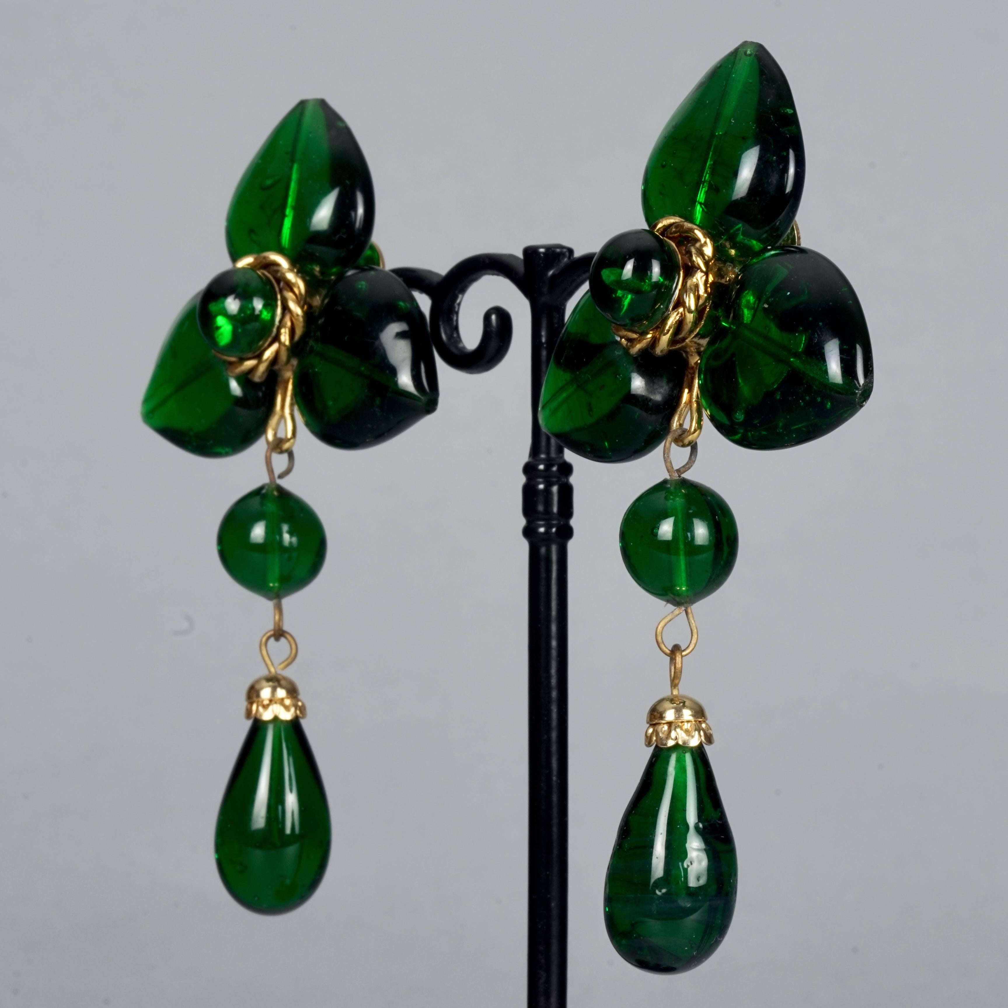 Women's Vintage MOSCHINO Green Glass Heart Dangling Earrings For Sale