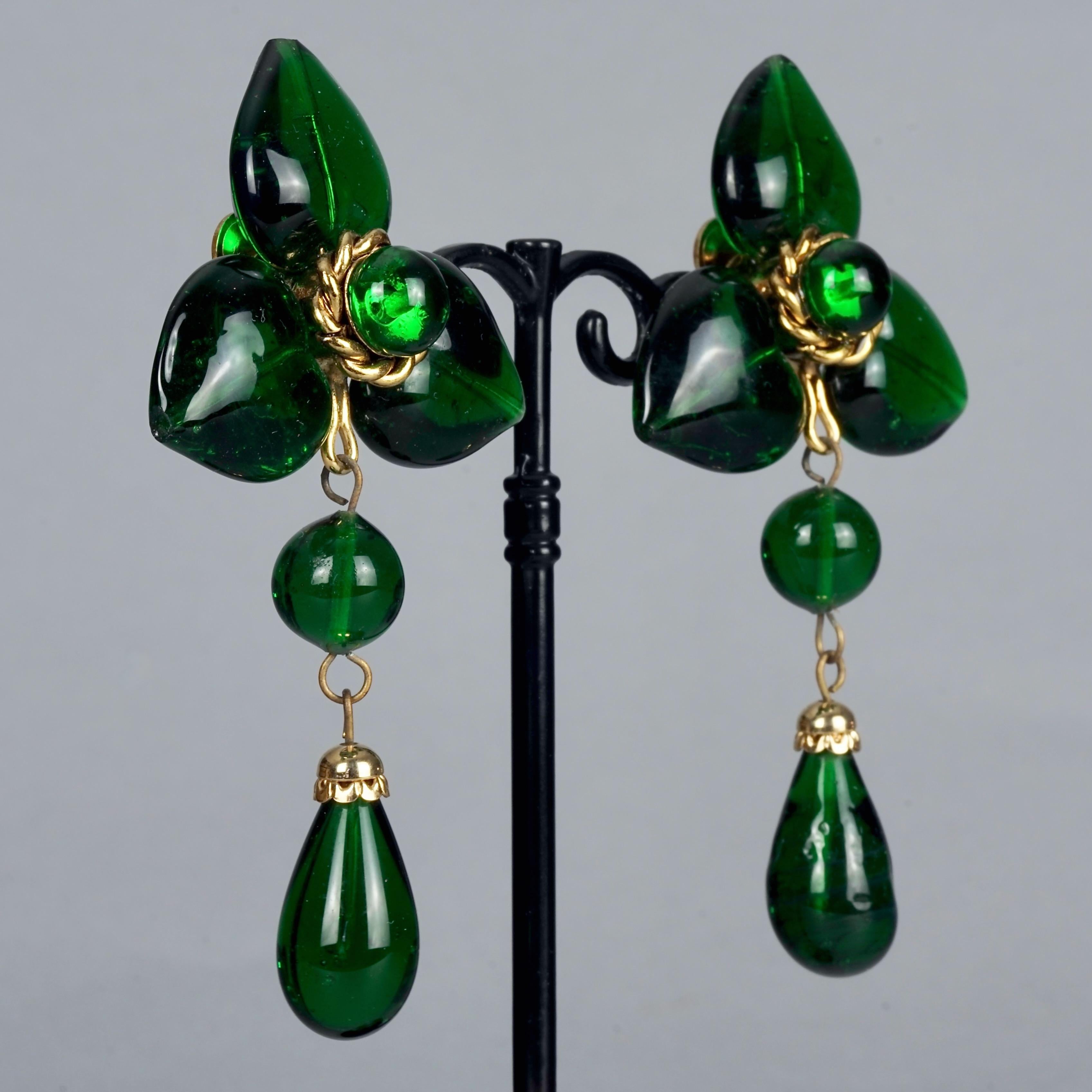 Vintage MOSCHINO Green Glass Heart Dangling Earrings For Sale 1