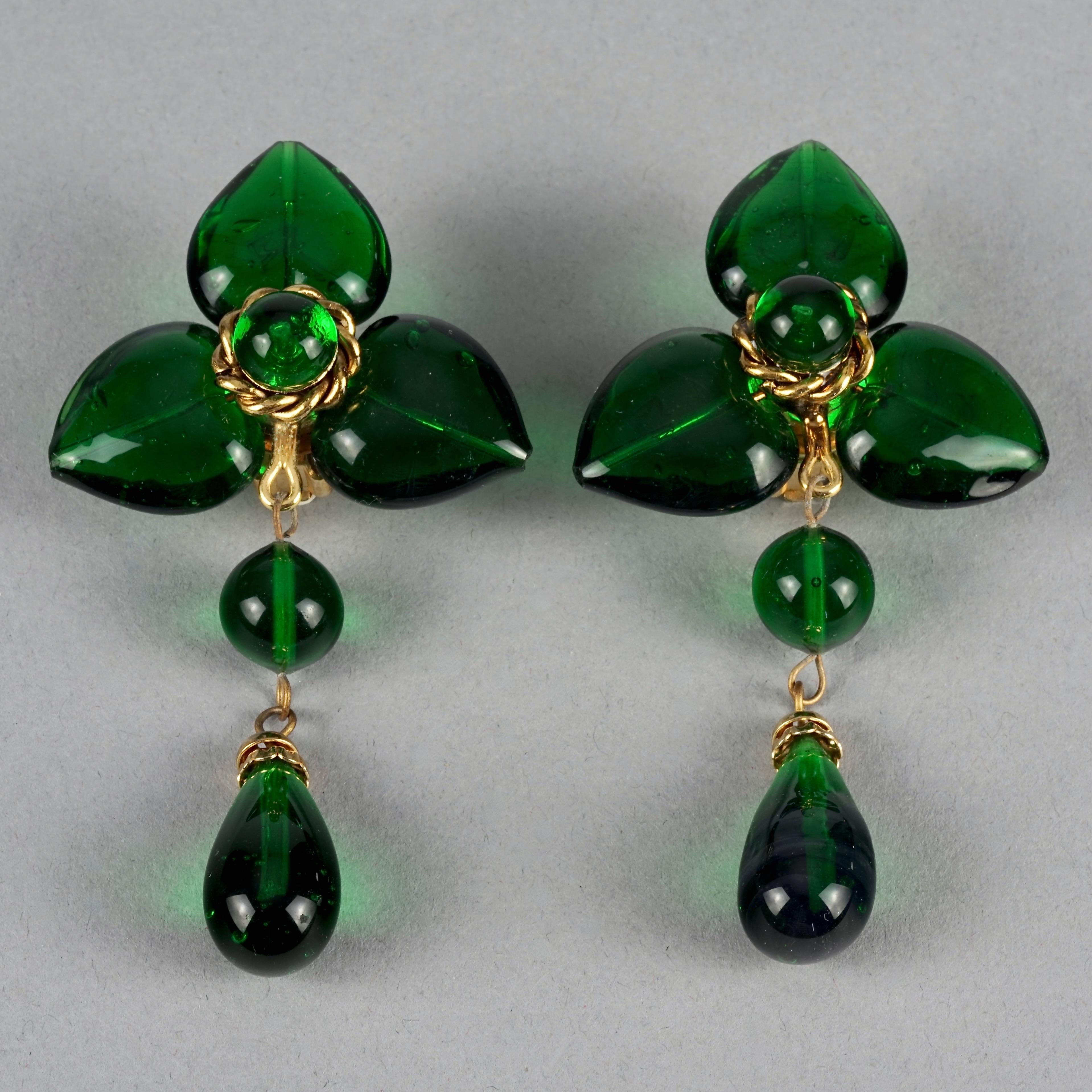 Vintage MOSCHINO Green Glass Heart Dangling Earrings For Sale 2