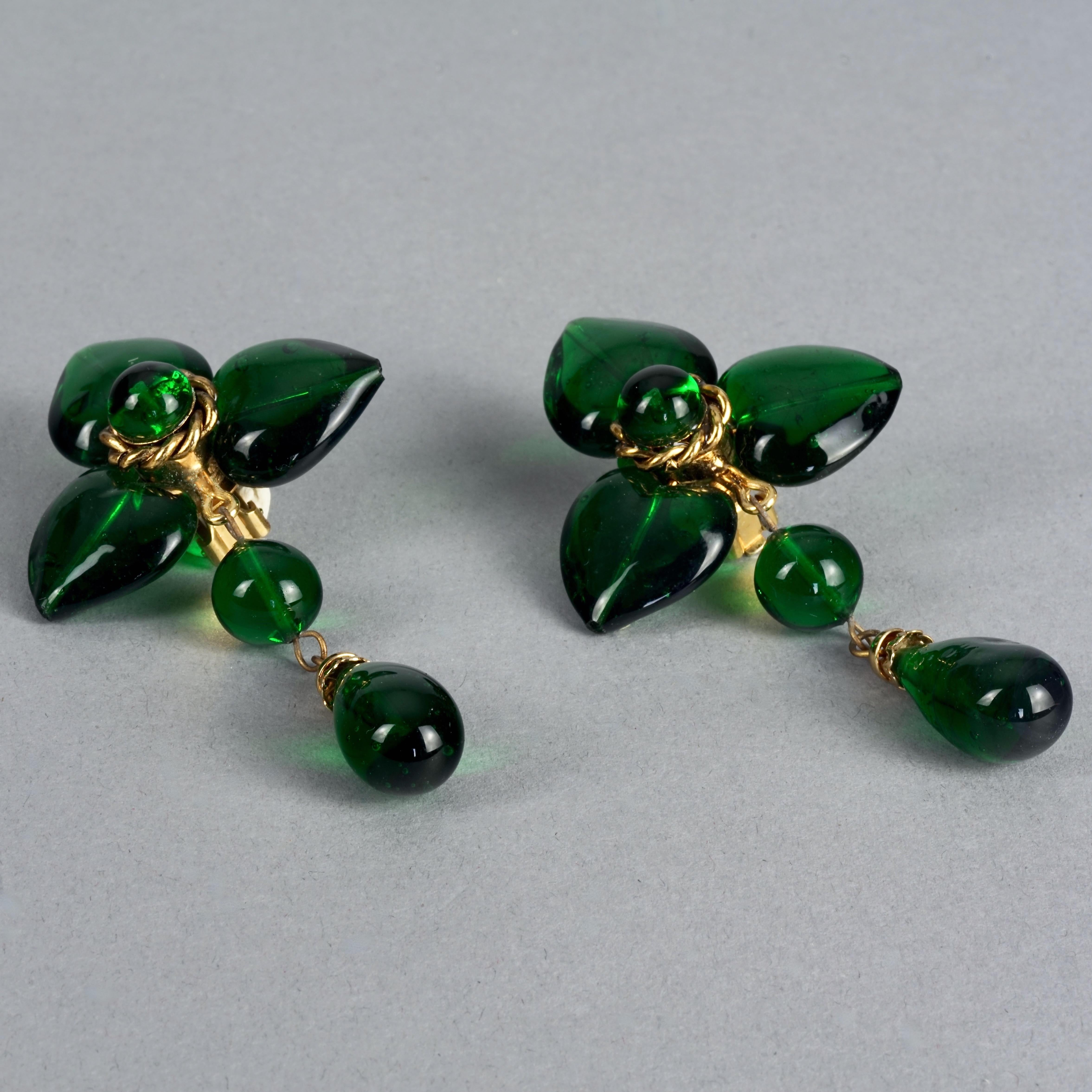 Vintage MOSCHINO Green Glass Heart Dangling Earrings For Sale 4