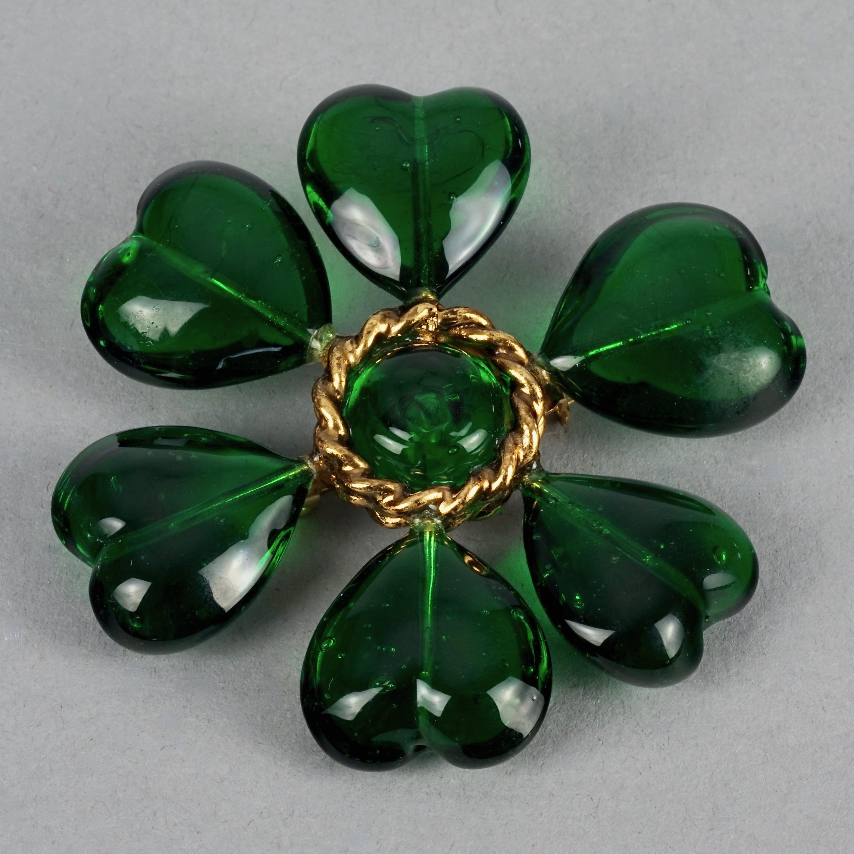 Vintage MOSCHINO Green Heart Flower Novelty Brooch For Sale 2