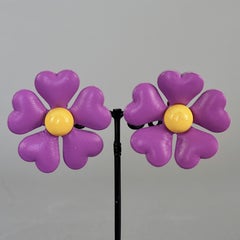 Pendientes vintage MOSCHINO Massive Purple Flower Vegan Leather Novelty