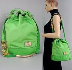 Vintage Moschino Redwall, borsa a tracolla in pelle e nylon verde.
