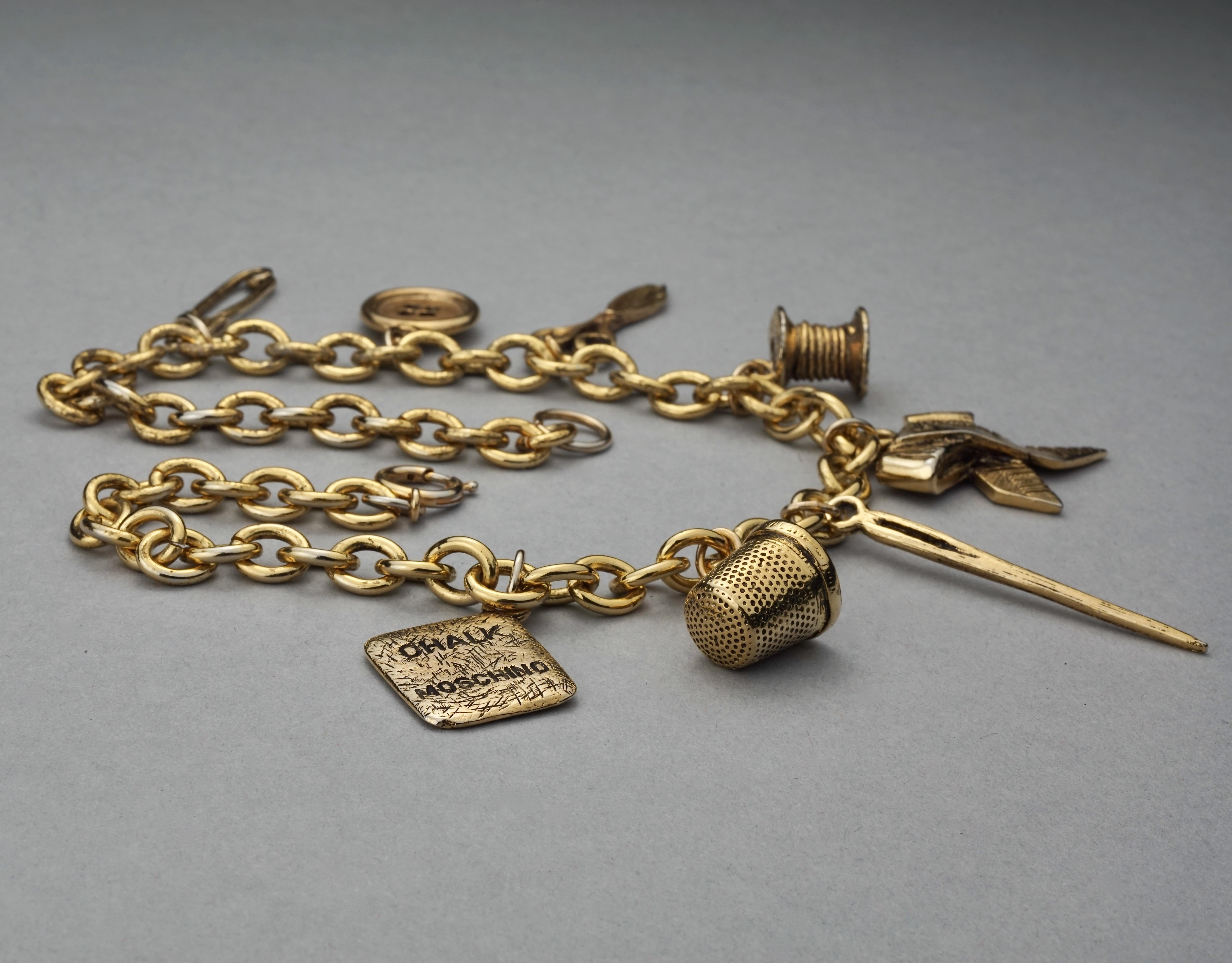 Vintage MOSCHINO Tailor's Sewing Tools Charm Necklace In Good Condition In Kingersheim, Alsace