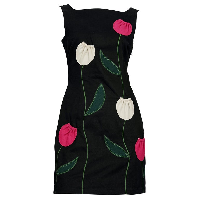 Vintage MOSCHINO Tulip Flower Pockets Novelty Dress For Sale at 1stDibs | moschino  vintage dress, vintage moschino dress, tulip dress with pockets