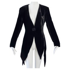 Chaqueta Blazer Vintage MOSCHINO "WHICH WITCH" Terciopelo Negro