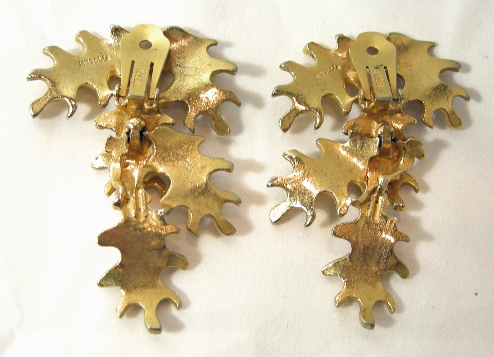 Vintage Mosell Leaf Dangling Earrings In Good Condition In New York, NY