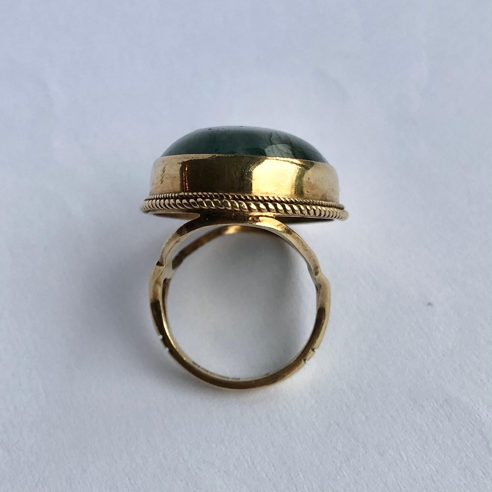 Ring aus Moss-Achat und 9 Karat Gold (Moderne) im Angebot