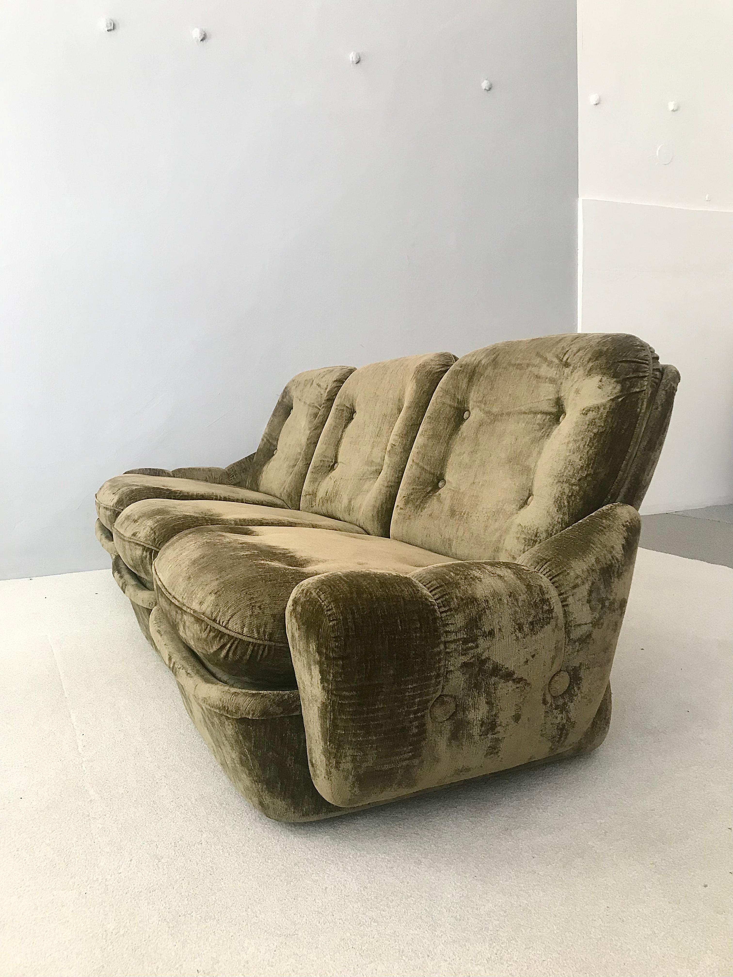 Vintage Moss Green Velvet Modular sofa set attributed to Michel Cadestin For Sale 5