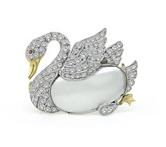 Vintage Mother of Pearl 1.50ct Diamond Swan Pin