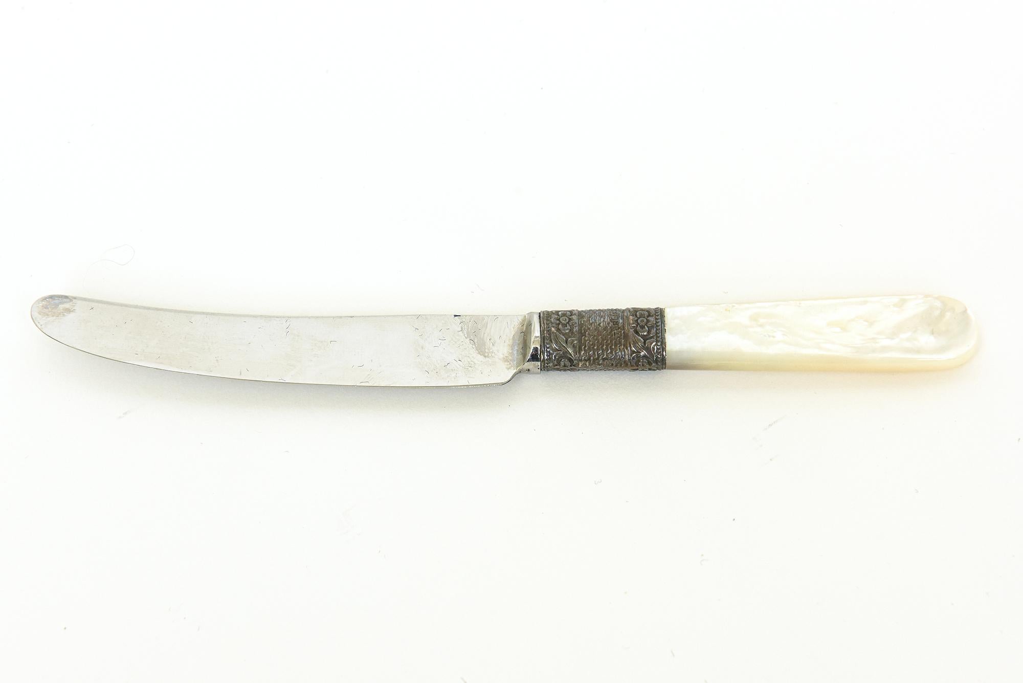  Vintage Perlmutt und Edelstahl Appetitanreger Messer Set von 8 (Metall) im Angebot