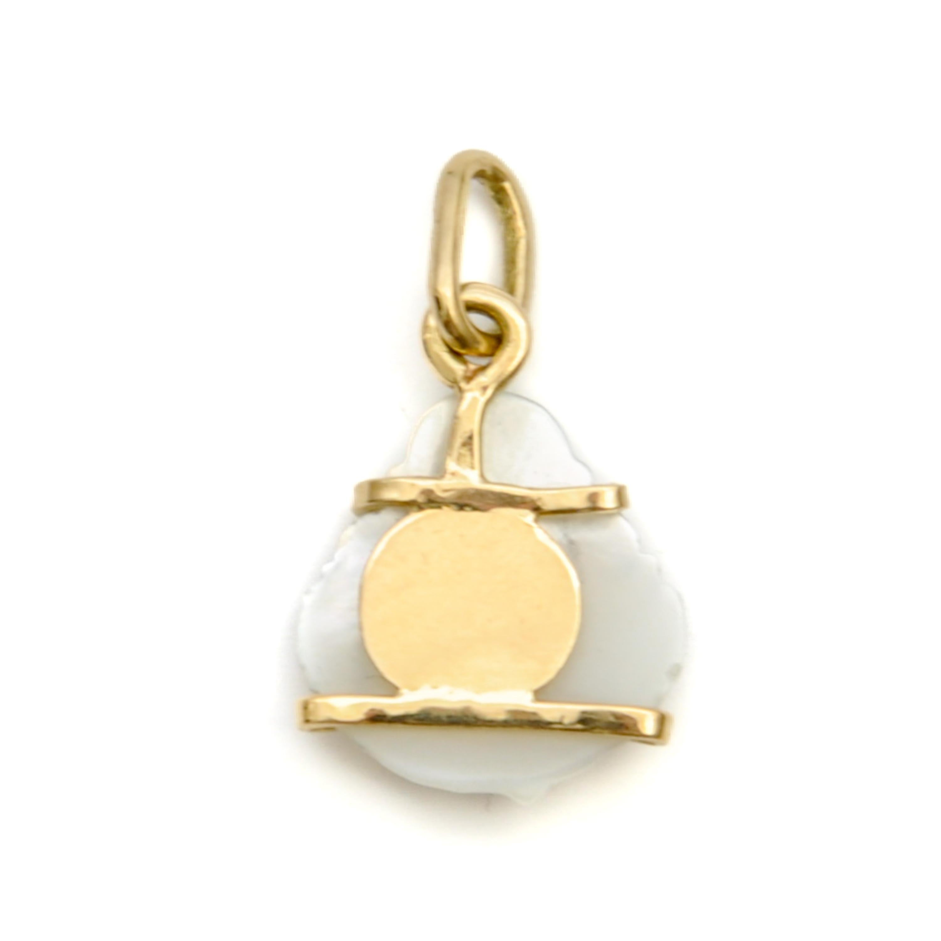 Vintage 14K Gold Mother of Pearl Buddha Charm Pendant For Sale 1