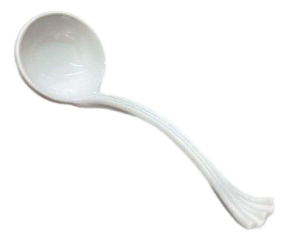 Vintage Mottahedeh Italian White Ceramic Shell Tureen With Under Plate and Ladle 1