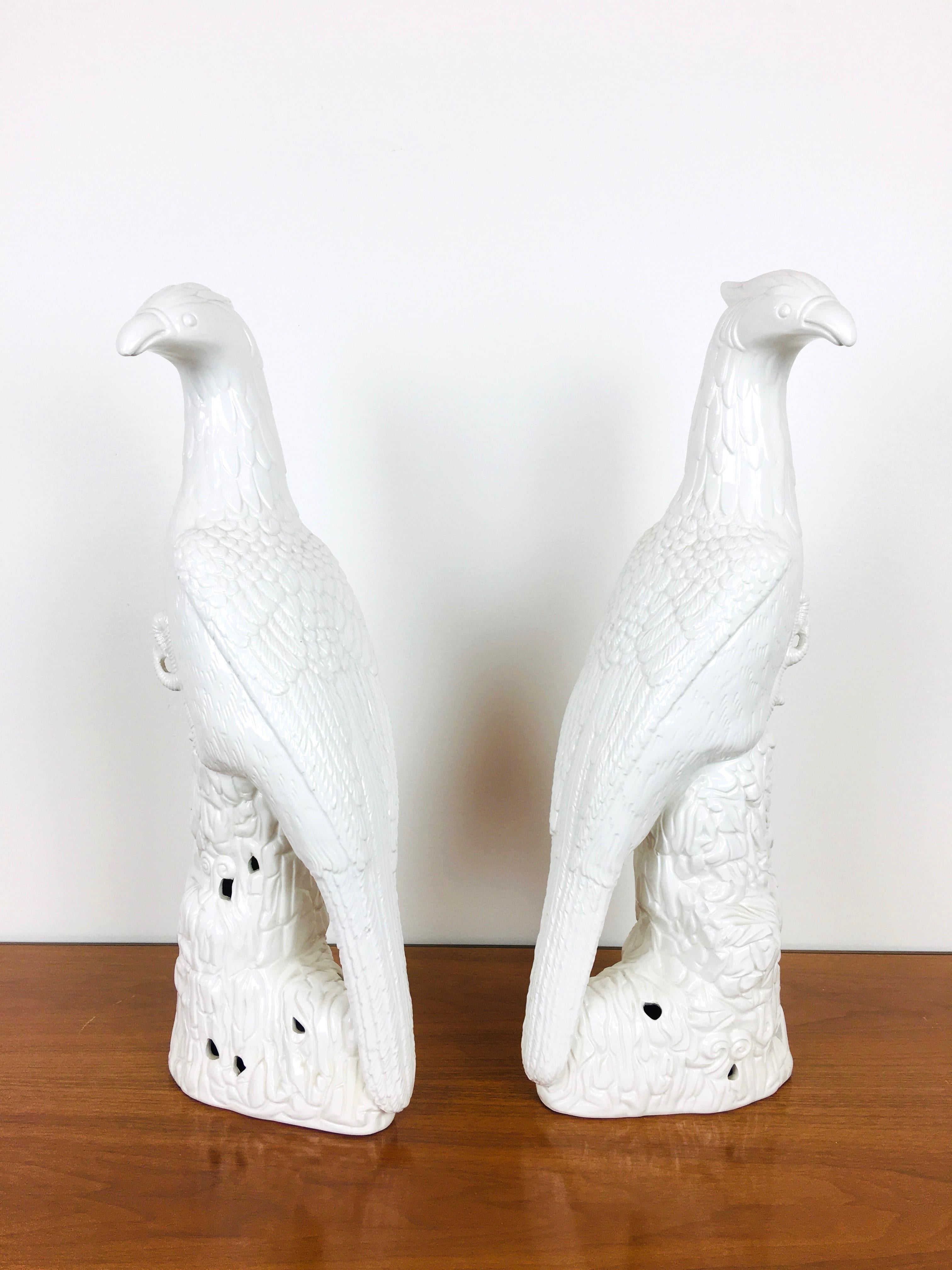 Mid-20th Century Vintage Mottahedeh Pair of Blanc De Chine Chinoiserie Style Bird Statues