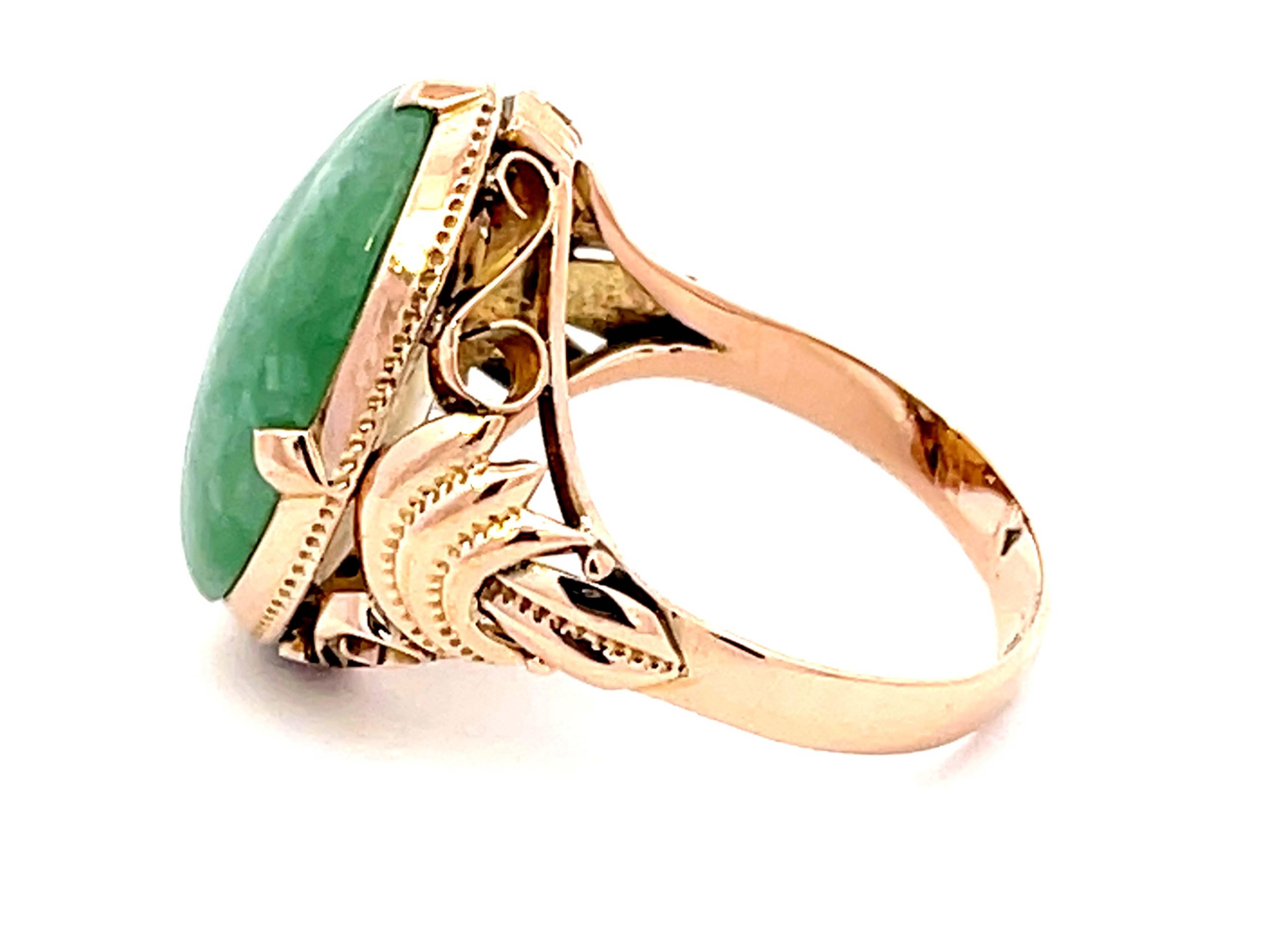 Women's or Men's Vintage Mottled Green Jade Ring in 14k Rose Gold For Sale