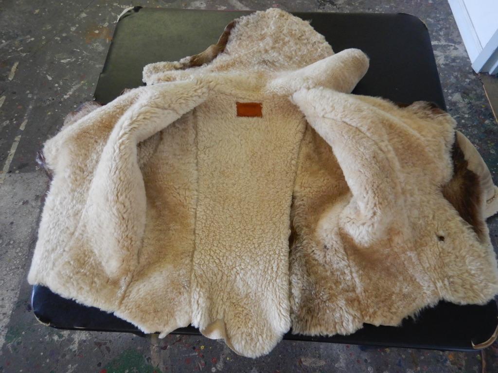 Vintage Mountain Rhythm Hippie Shearling Jacket In Good Condition For Sale In Oakland, CA