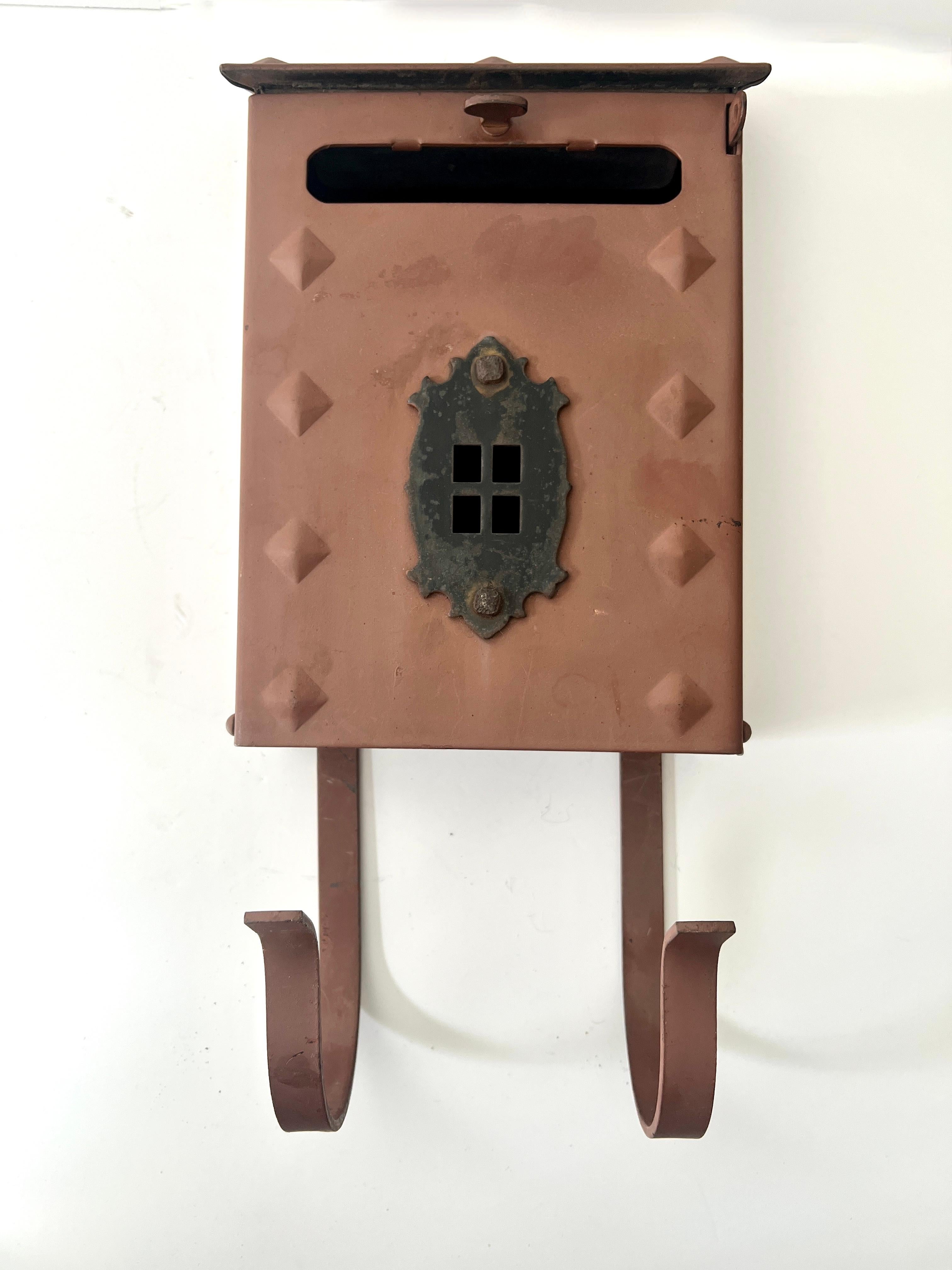 20th Century Vintage Mounted Mailbox with Turnkey to Open and Removable Large Paper holder For Sale