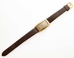 Orologio da polso vintage Movado Curvex in oro giallo