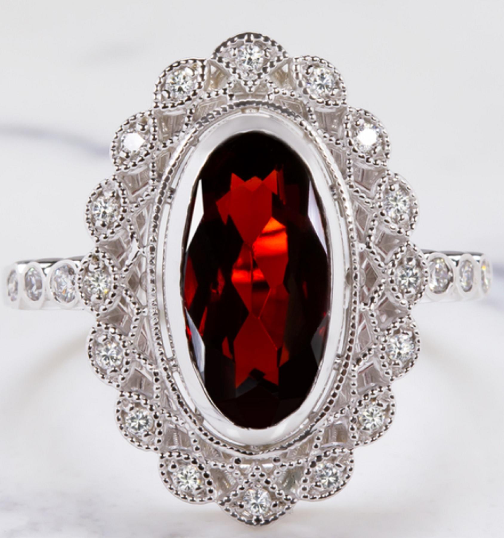 Oval Cut Vintage Moval Red Garnet Diamond Gold Cocktail Ring
