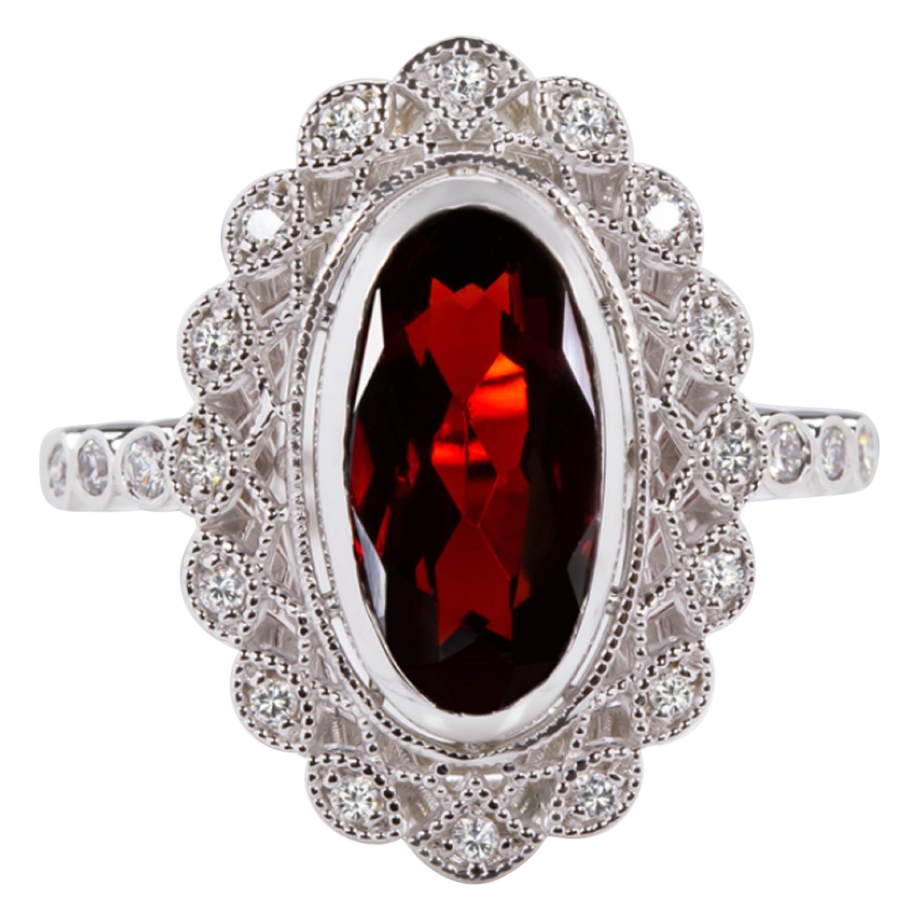 Vintage Moval Red Garnet Diamond Gold Cocktail Ring