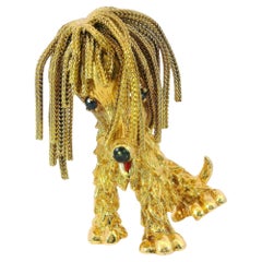 Vintage Moveable Hound Dog Brooch with Sapphire Eyes in 18 Karat Yellow Gold