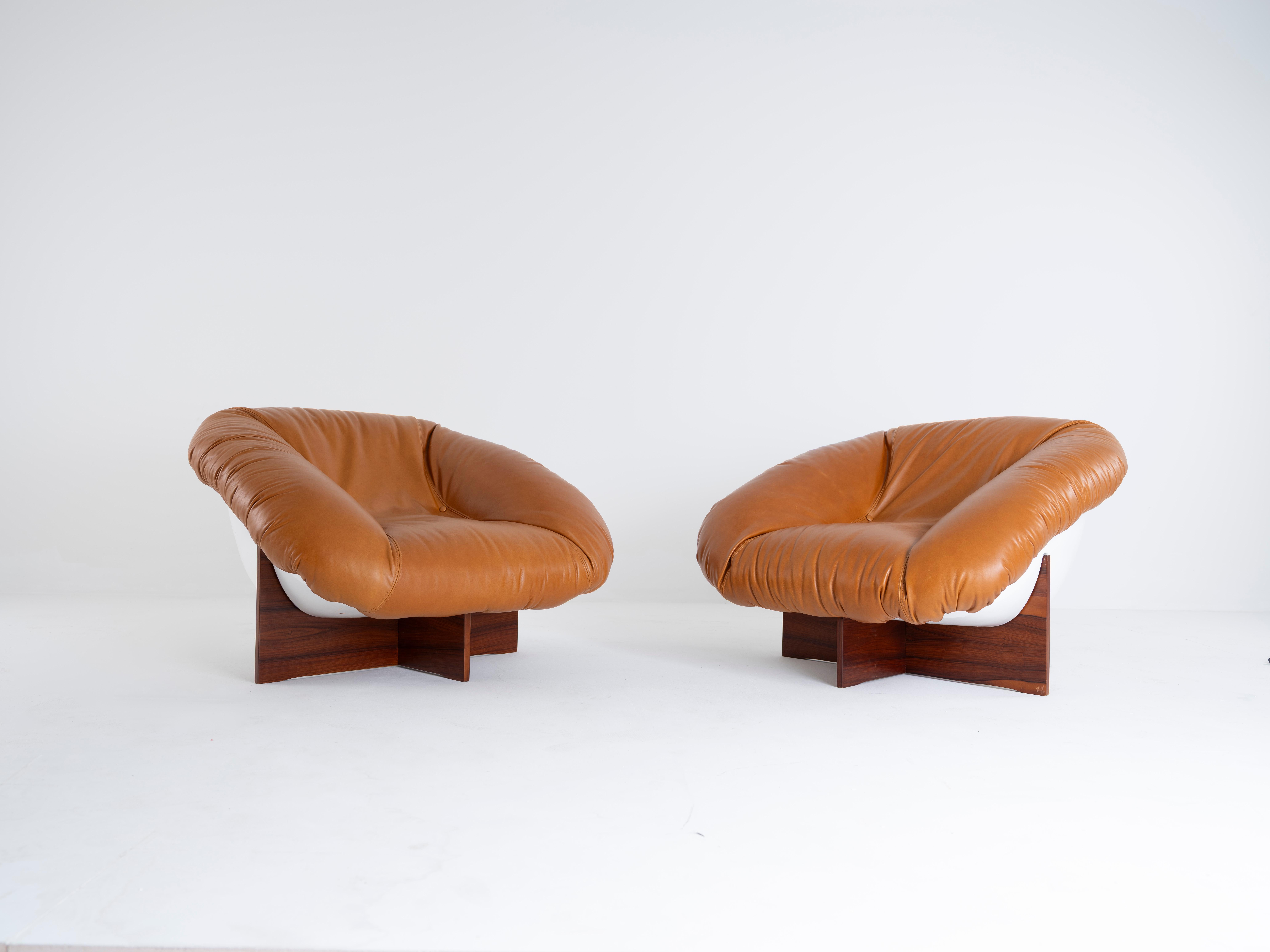 Coppia di poltrone vintage MP-61, Percival Lafer, Brasile, anni '70 in vendita 3