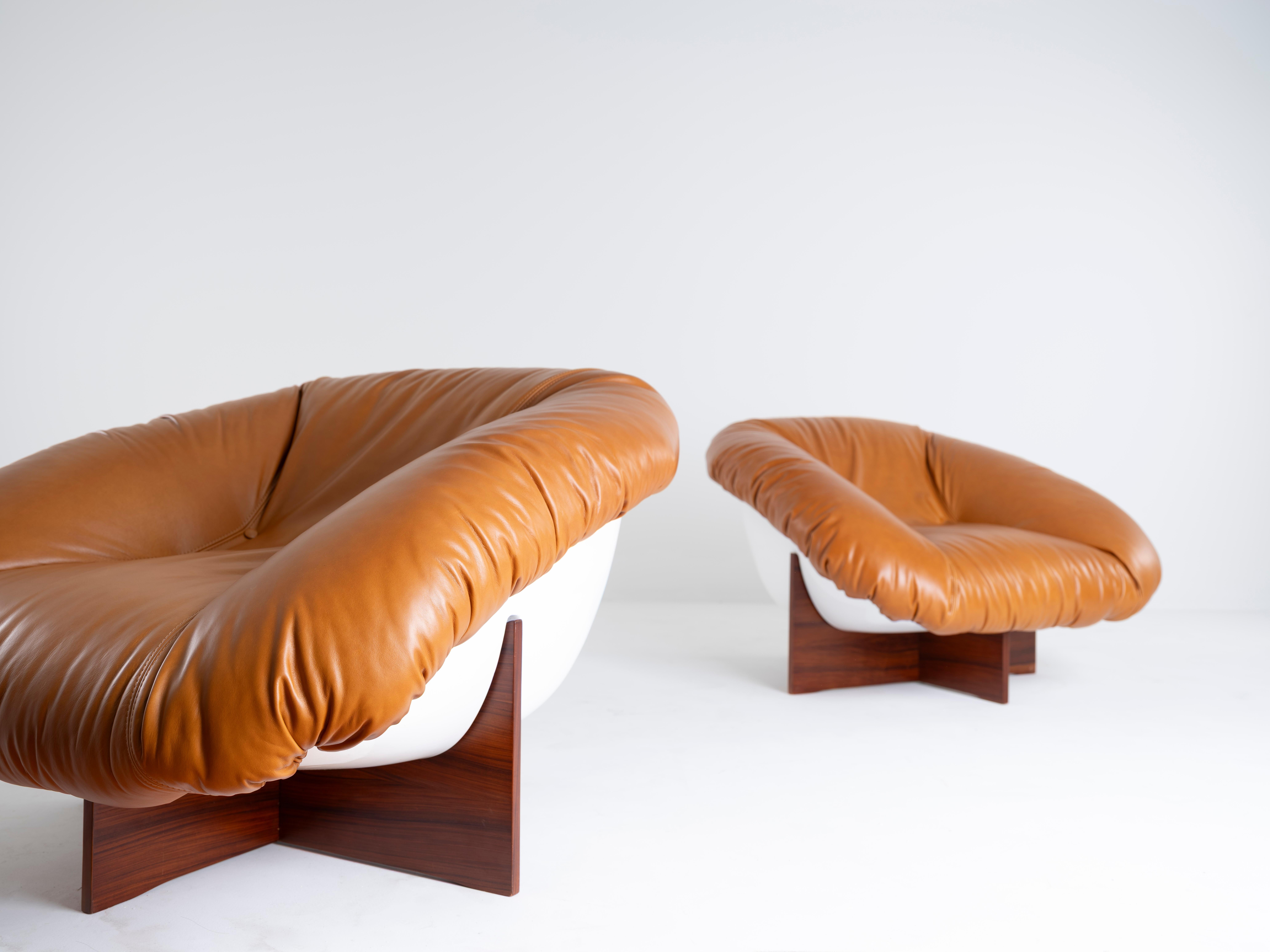 Coppia di poltrone vintage MP-61, Percival Lafer, Brasile, anni '70 in vendita 5