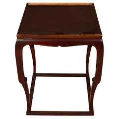 Table d'appoint chinoise vintage Mrs MacDougall pour Hinson