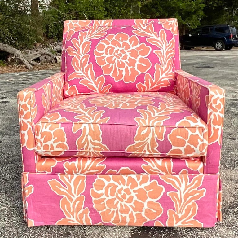 Vintage MT Company “Austin” Swivel Lounge Chair For Sale at 1stDibs