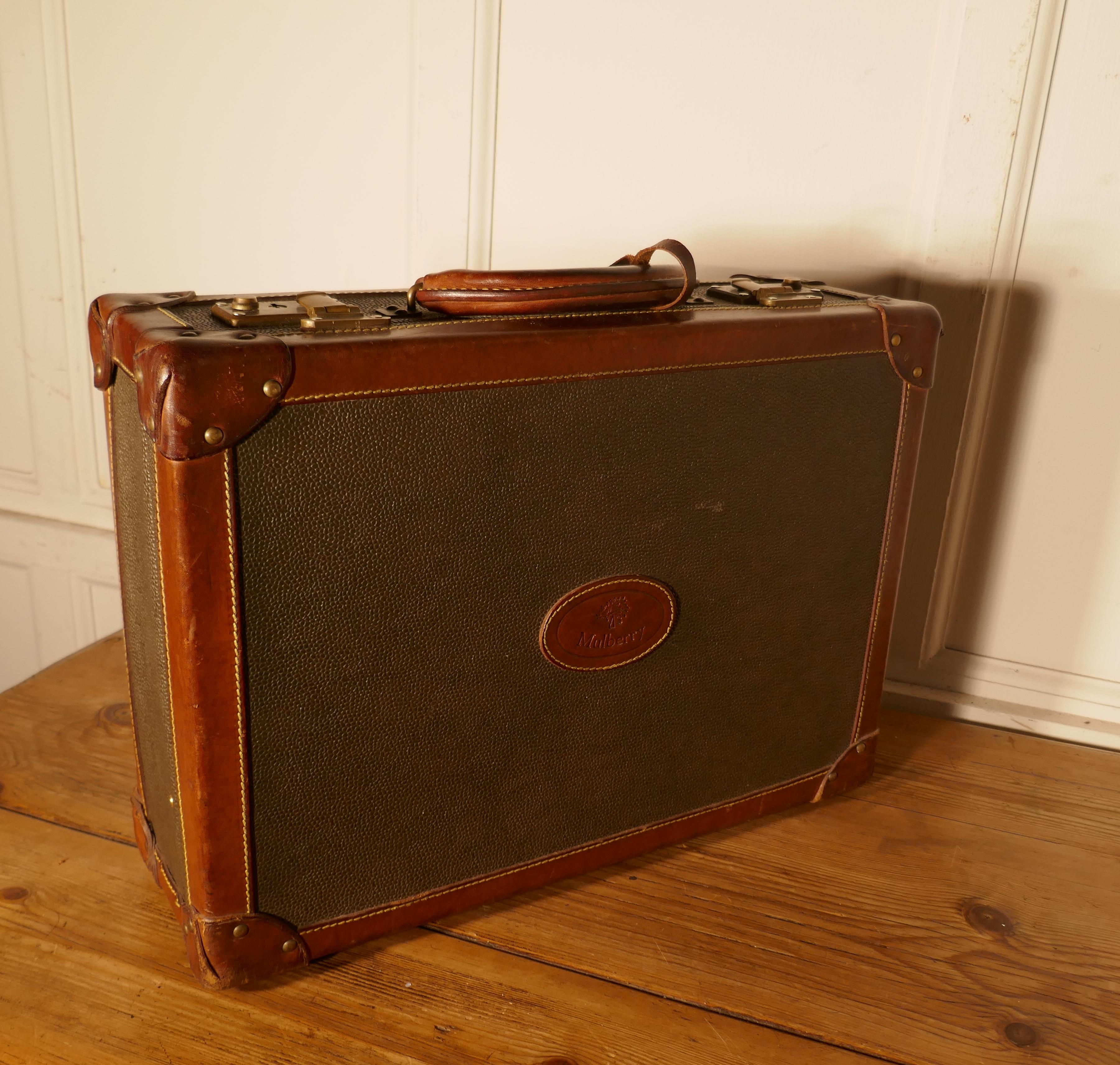 Vintage Mulberry Scotch-grain Attache Case, Briefcase or Small Suitcase In Good Condition In Chillerton, Isle of Wight