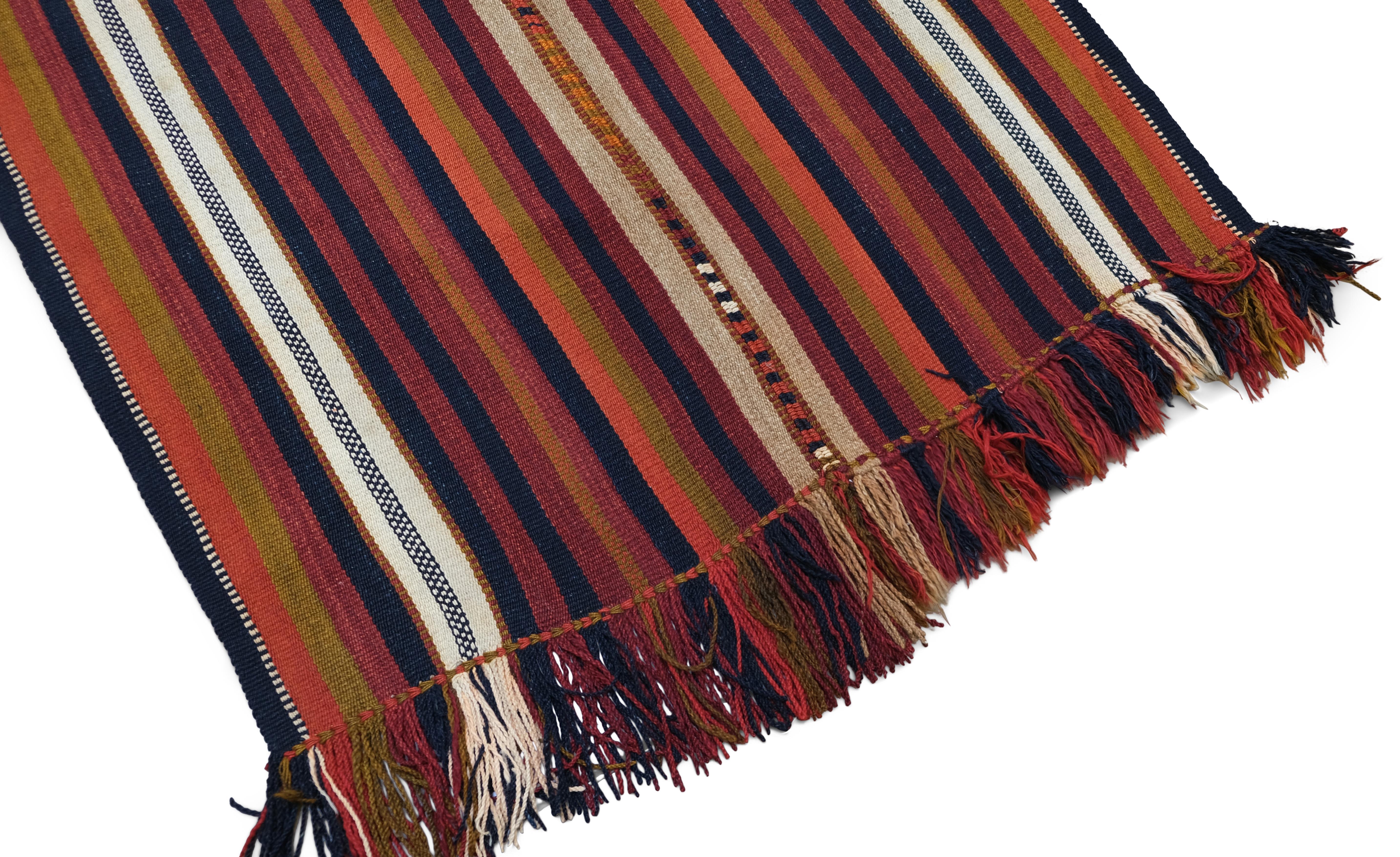 Mehrfarbiger Mazandaran-Kelim im Vintage-Stil, 4'x12'8'' (Persisch) im Angebot