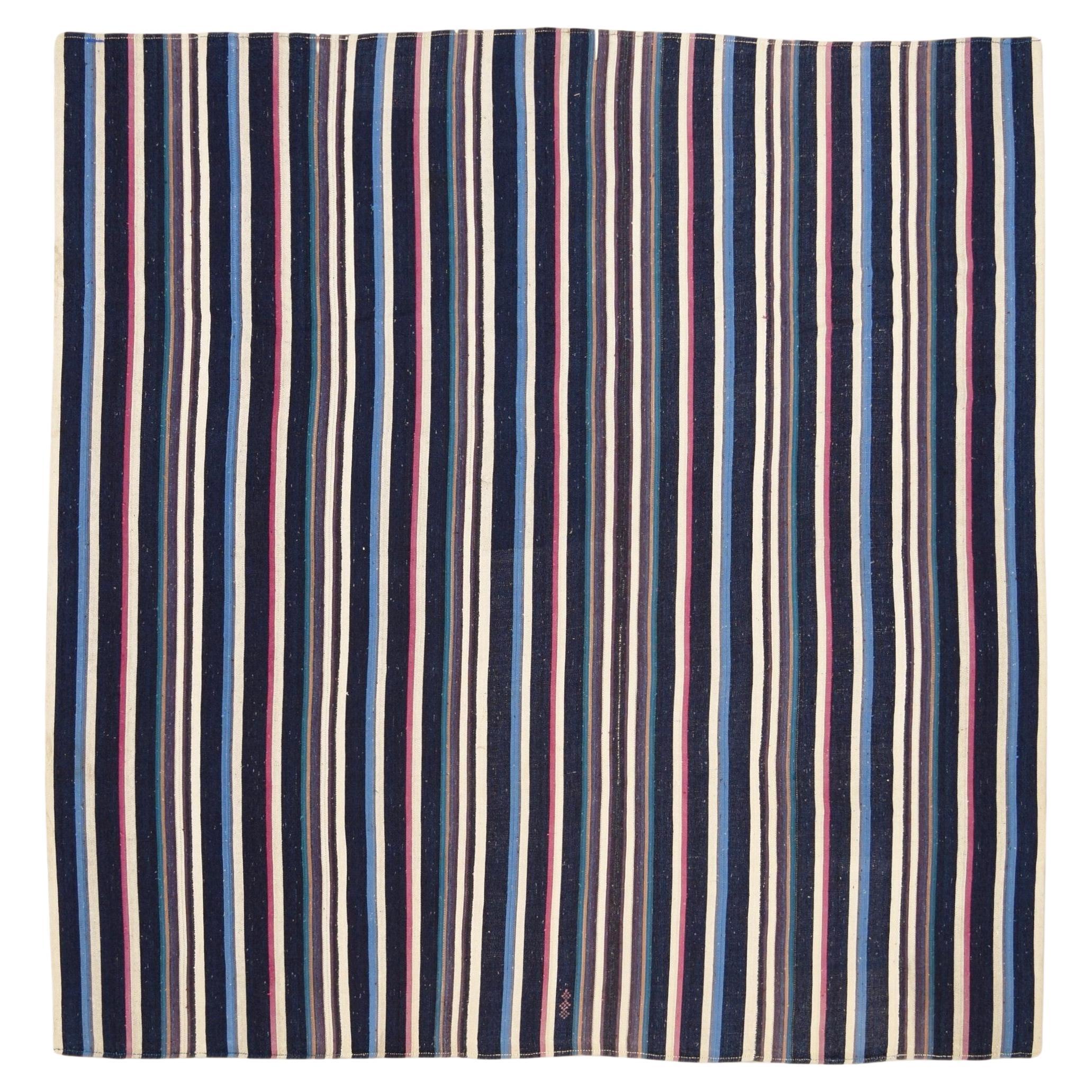 Vintage Kilim a righe multicolore 10'3''x10'5'' Circa 1960
