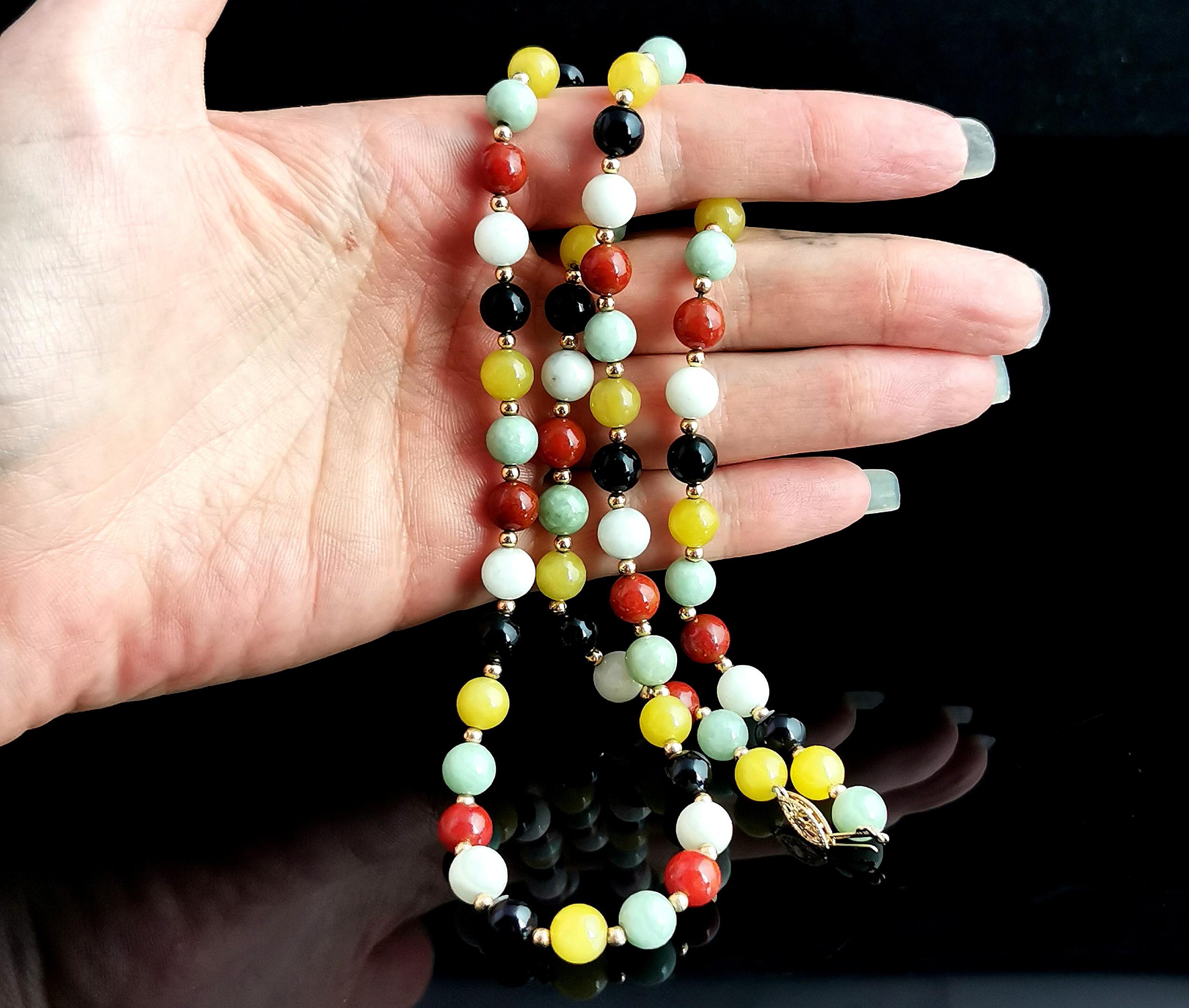 Vintage Multi Gemstone Bead Necklace, 14k Yellow Gold In Good Condition For Sale In NEWARK, GB
